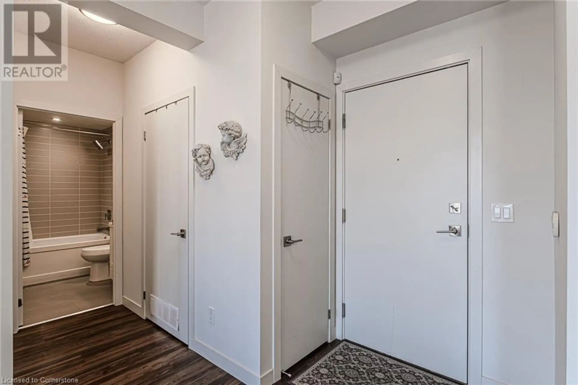 #809 2093 FAIRVIEW STREET - Image 3