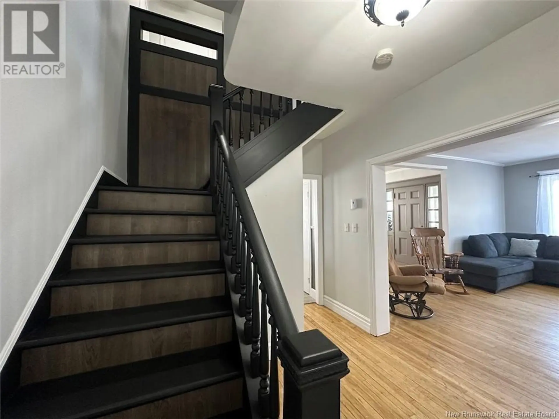 30 FRASER AVENUE - Image 15
