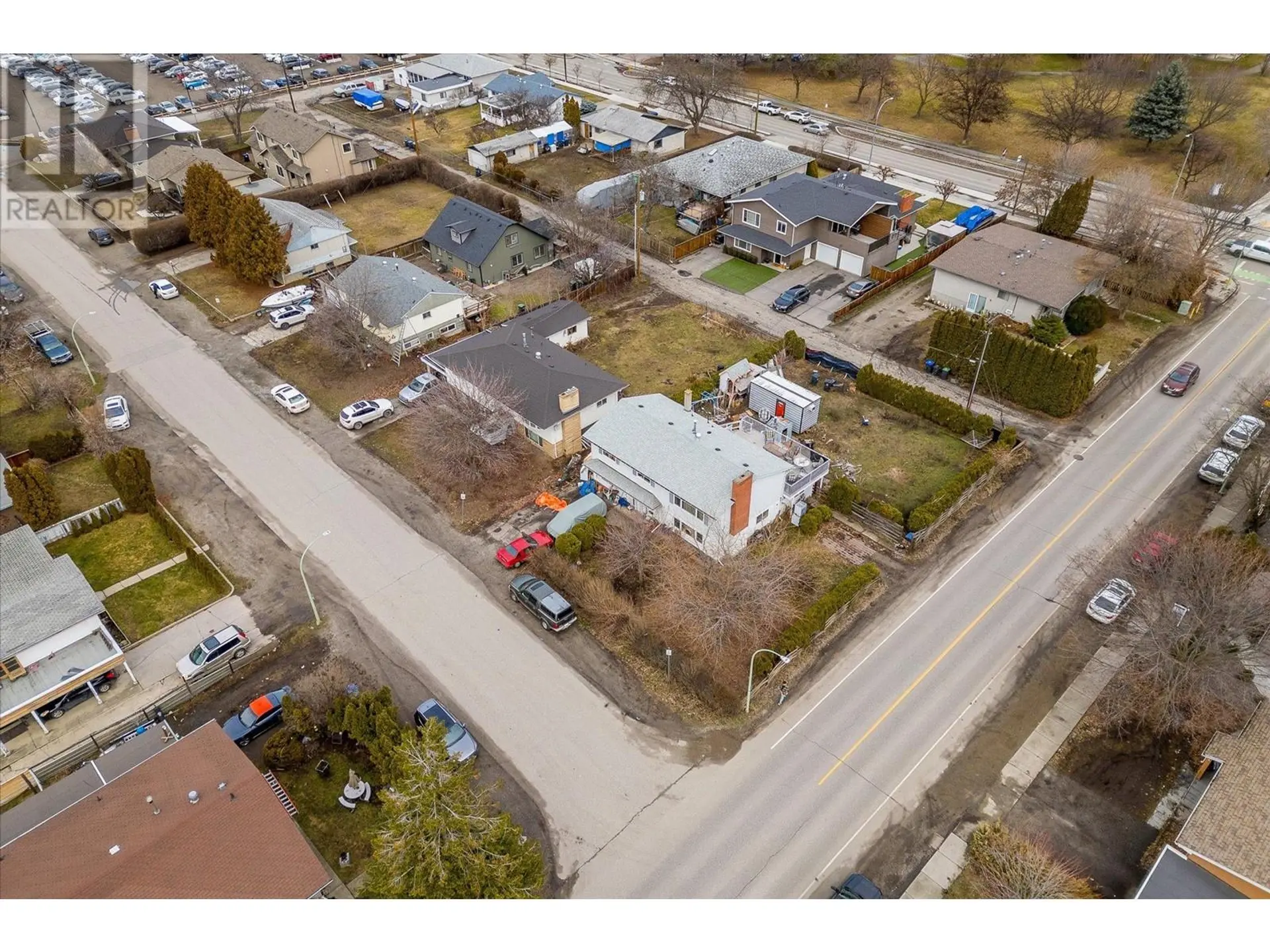 Property at 2261 BURNETT STREET, Kelowna, BC