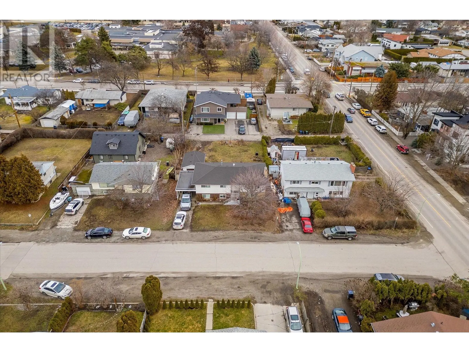 Property at 2261 BURNETT STREET, Kelowna, BC