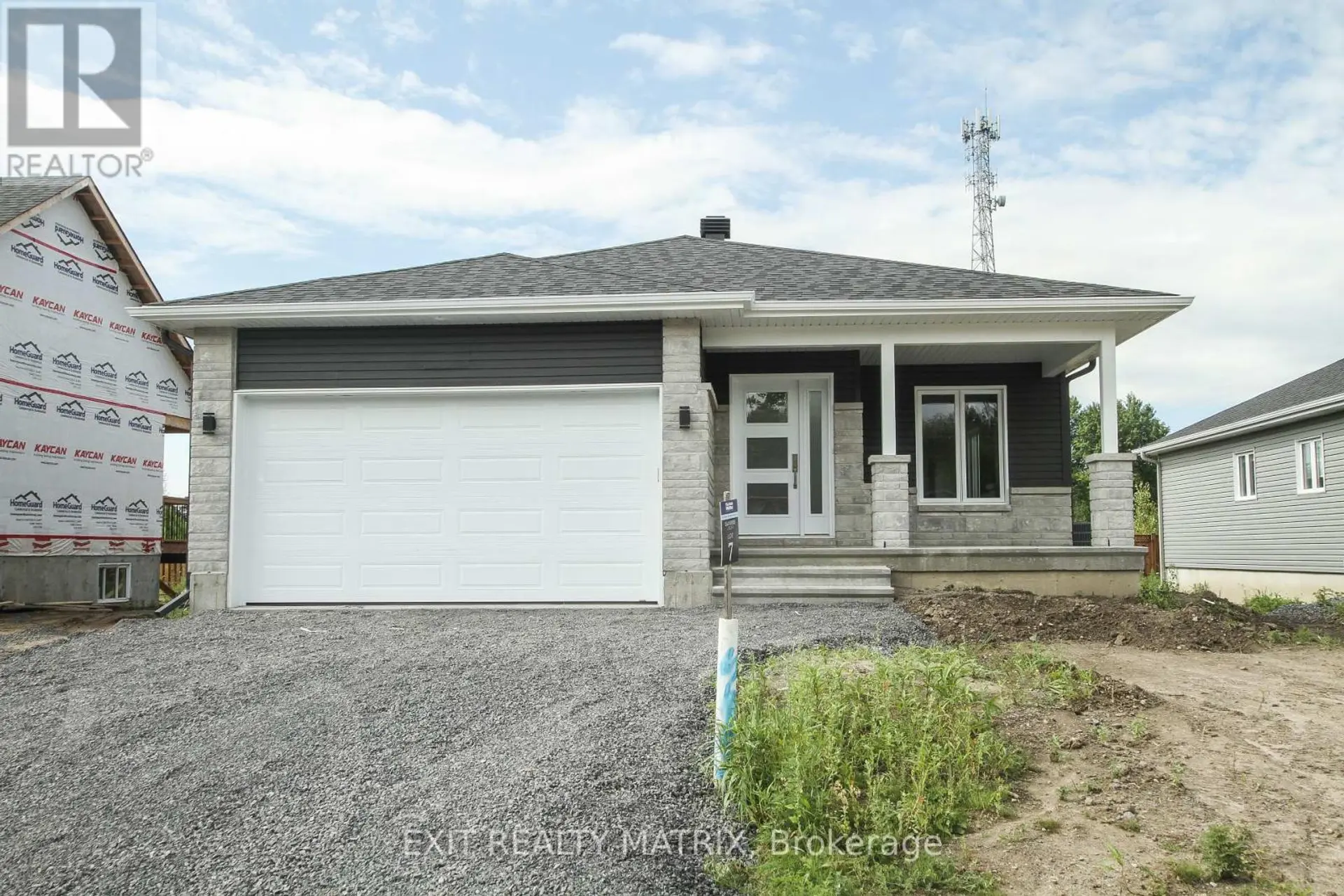 1401 CAROLINE COURT - Image 1