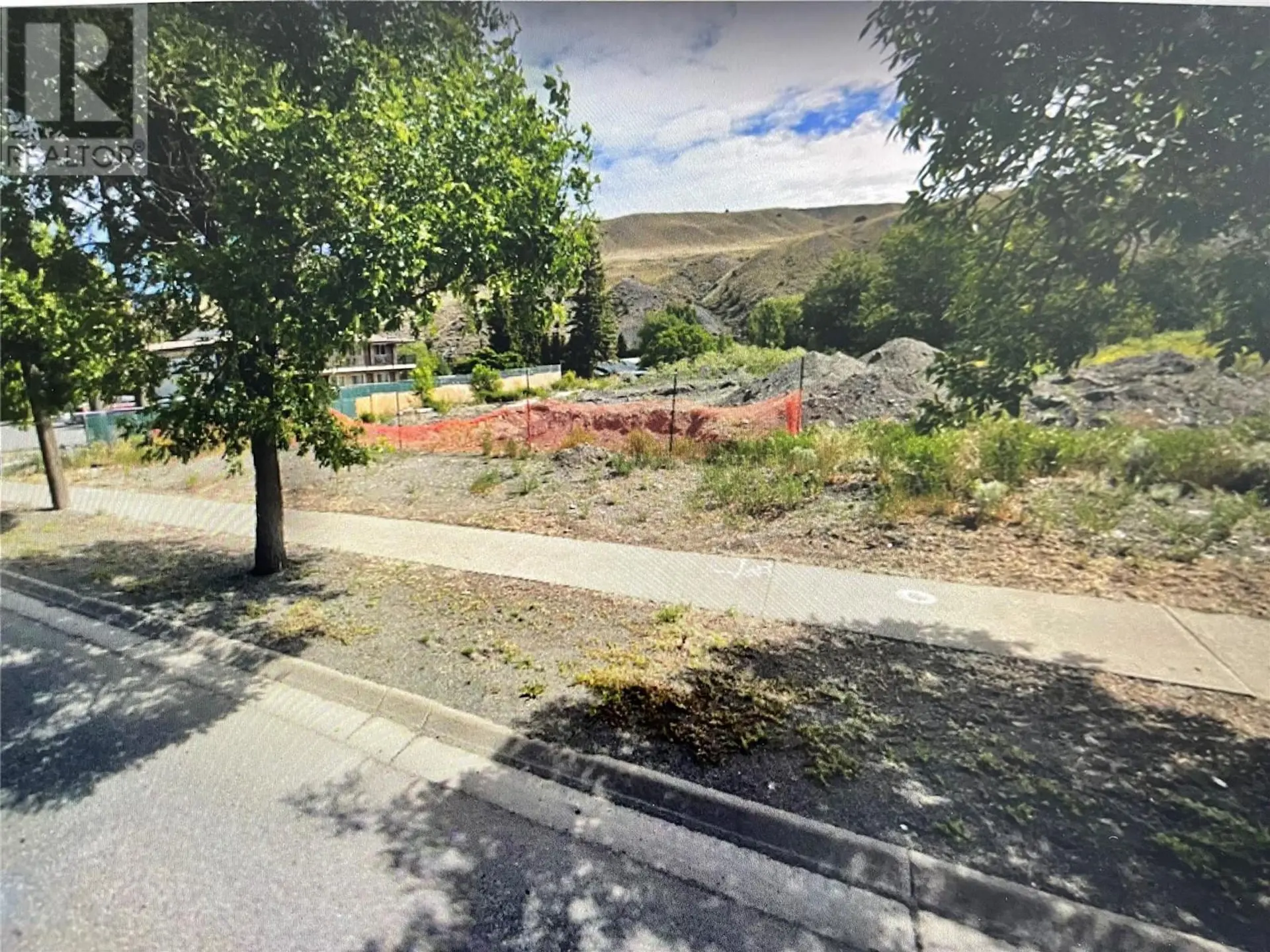 Property at 805 TRANS CANADA HIGHWAY, Cache Creek, BC