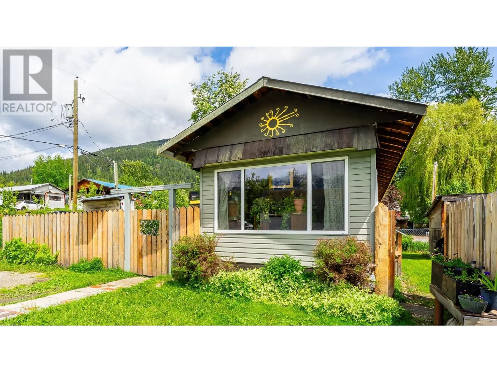 Property at #28 318 HUMBERT STREET, Revelstoke, BC