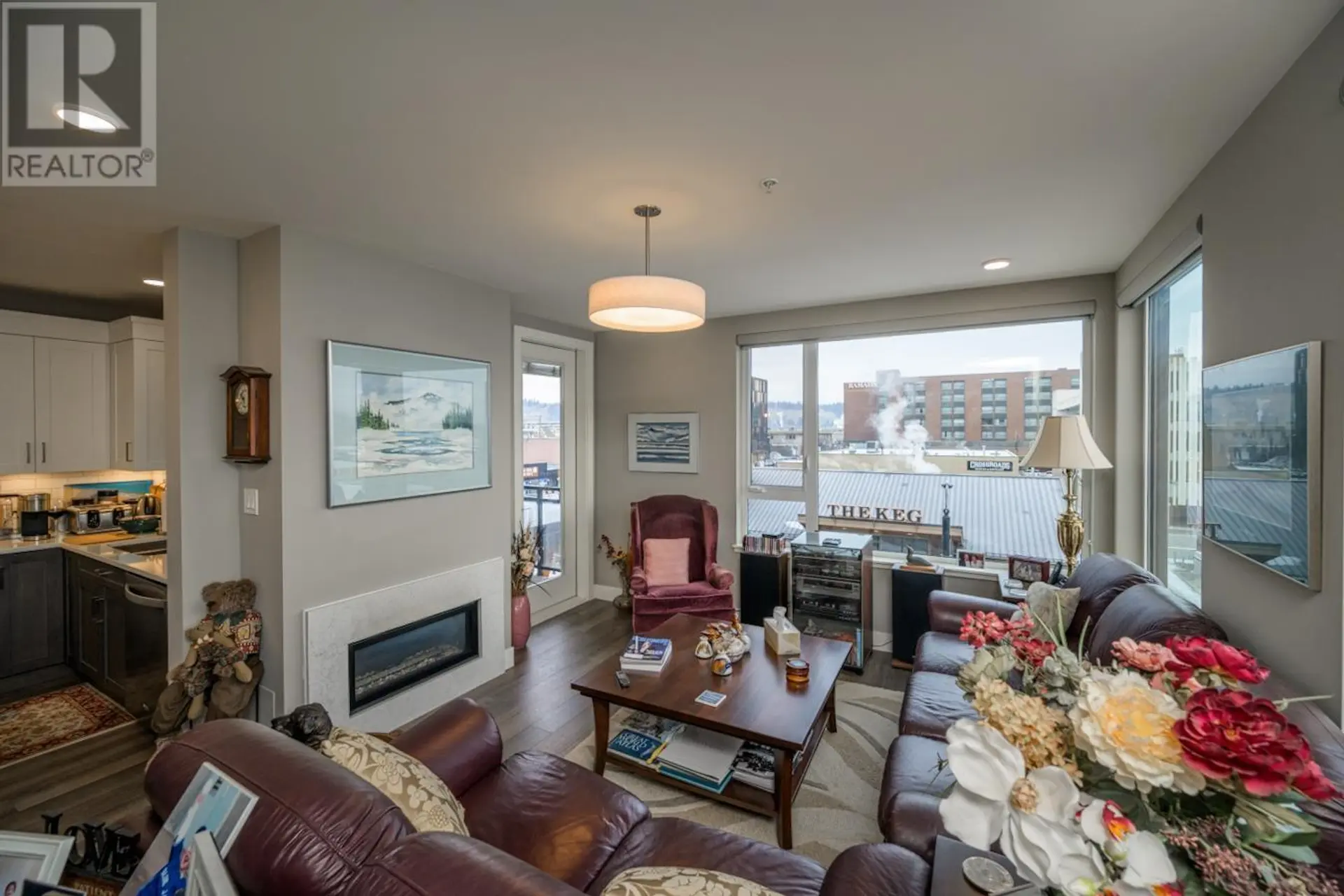 Property at #302 1087 6TH AVENUE, Prince George, BC