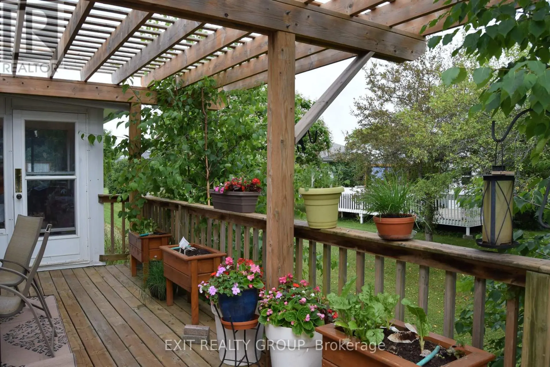 9 EMPIRE BOULEVARD - Image 18