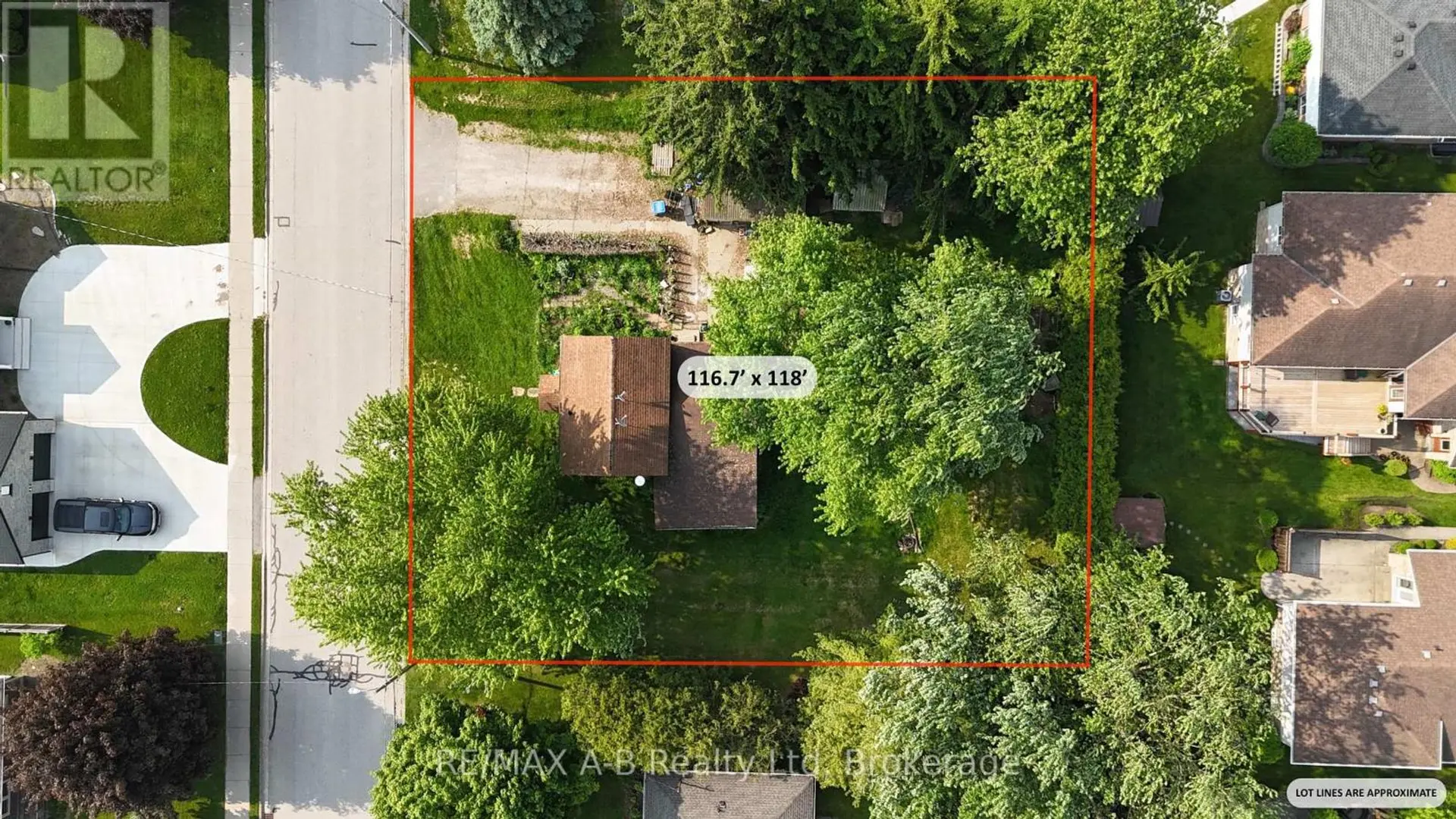 86 SALINA STREET N - Image 3