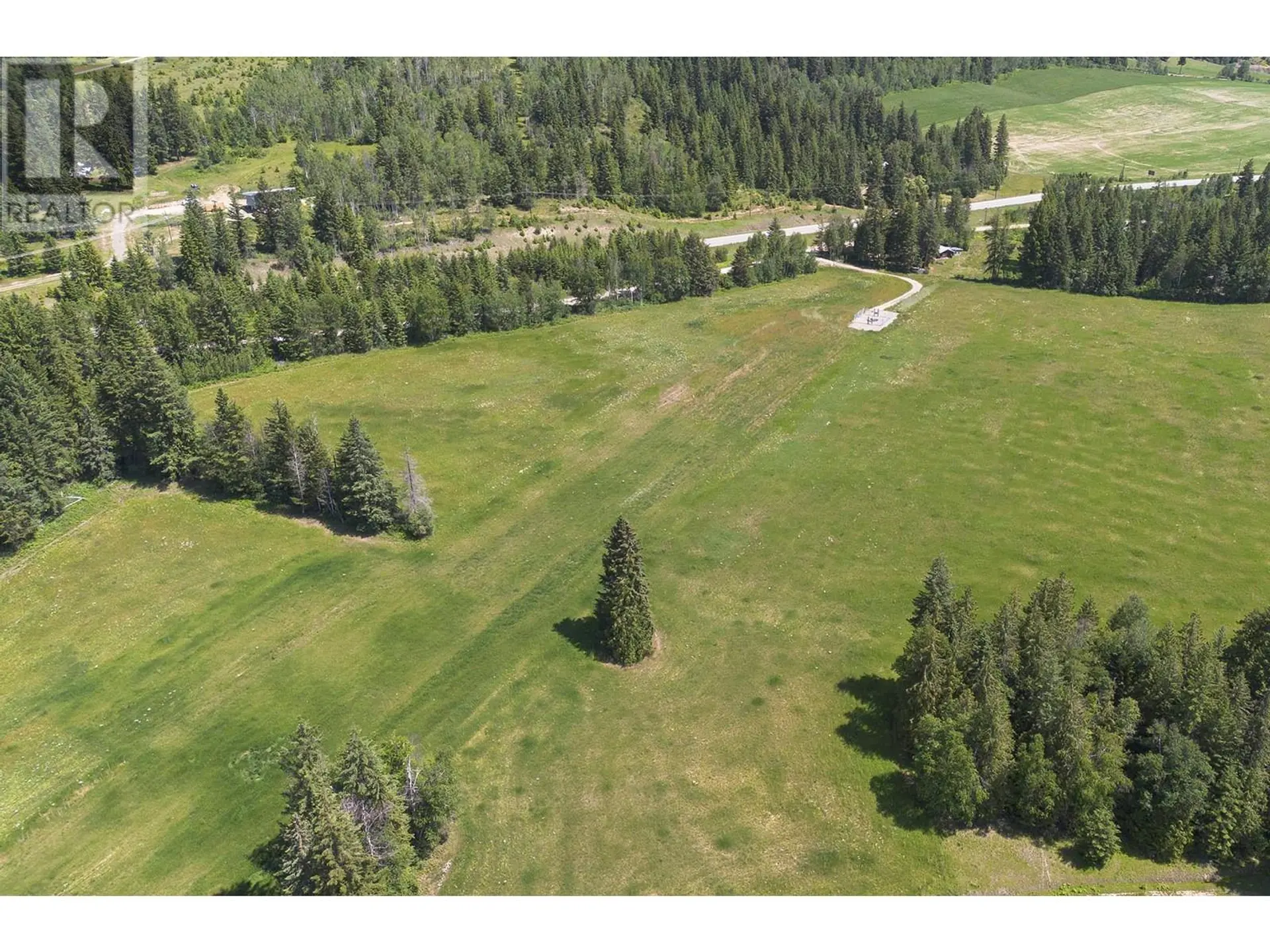 Property at 943 RAFT RIVER ROAD, Clearwater, BC