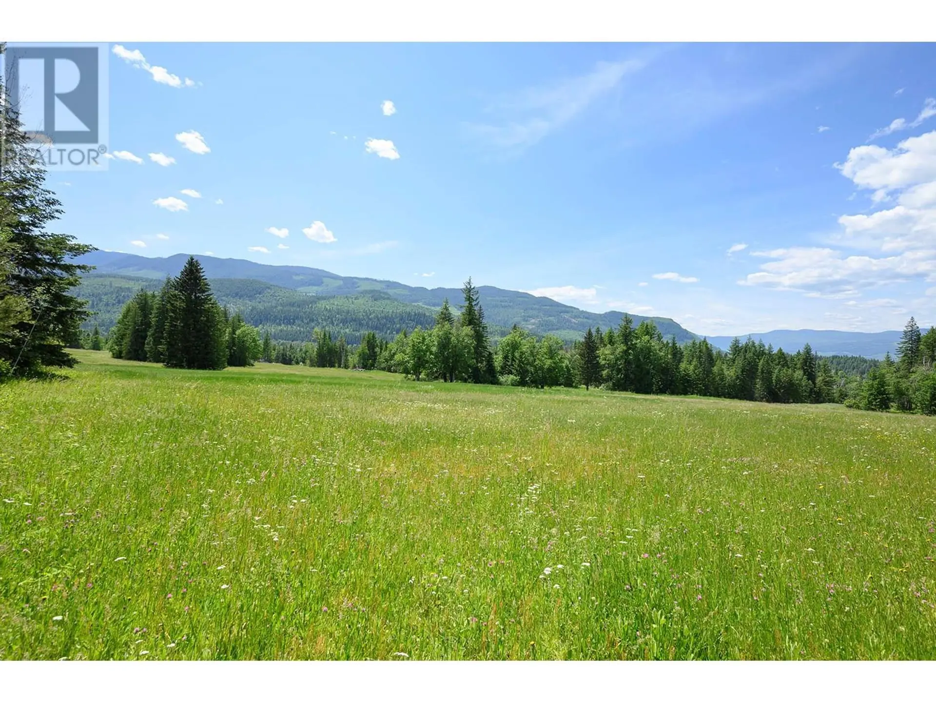 Property at 943 RAFT RIVER ROAD, Clearwater, BC