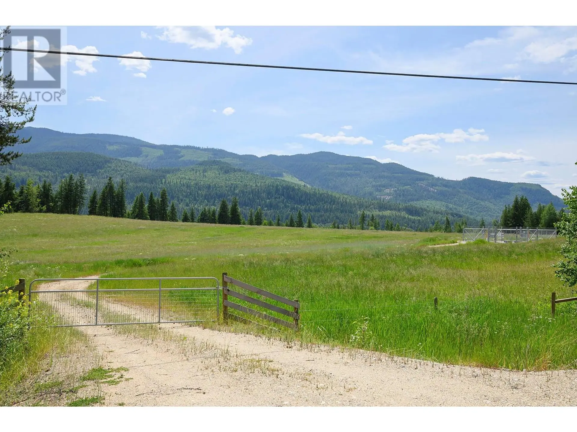 Property at 943 RAFT RIVER ROAD, Clearwater, BC