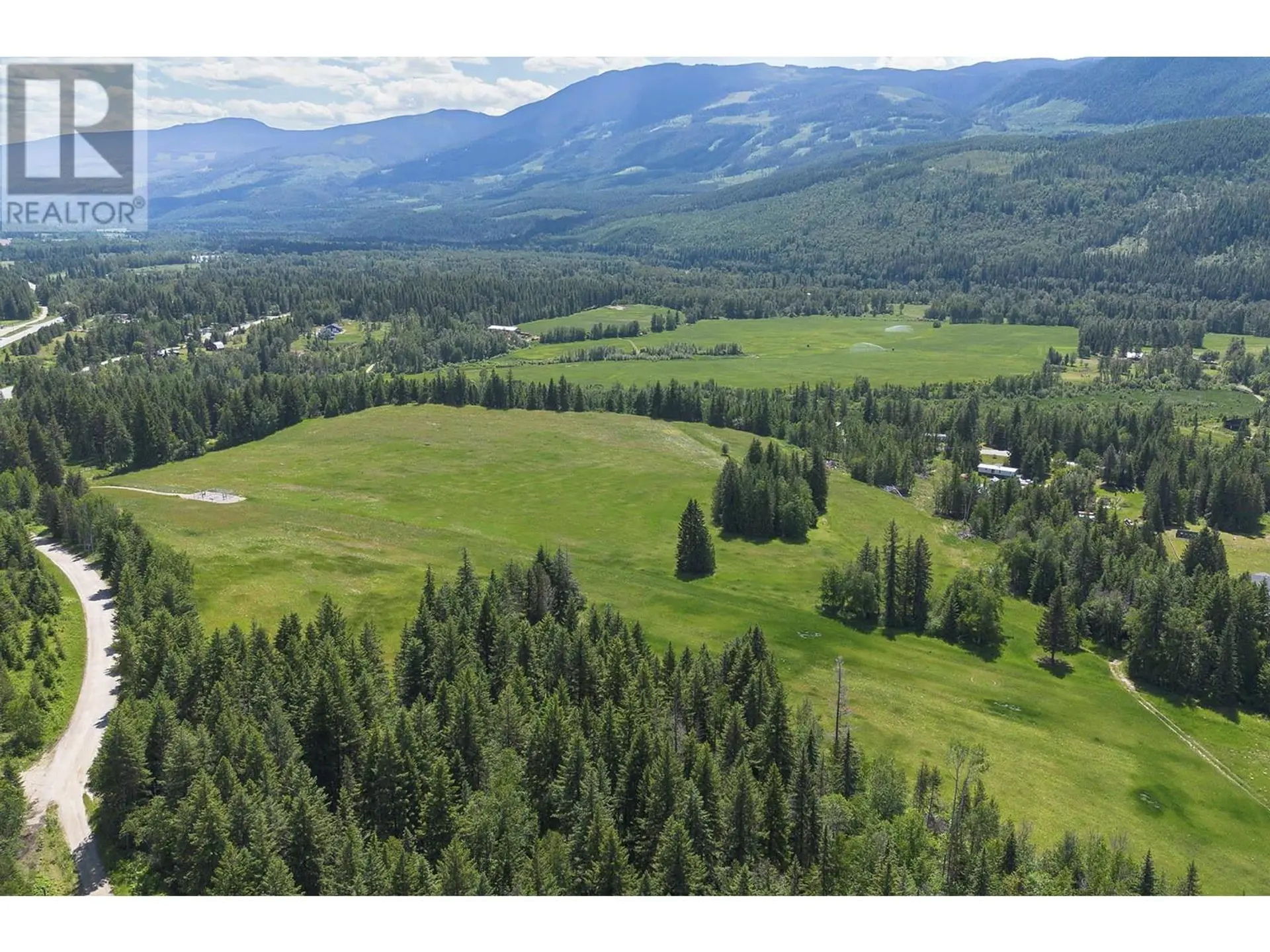 Property at 943 RAFT RIVER ROAD, Clearwater, BC