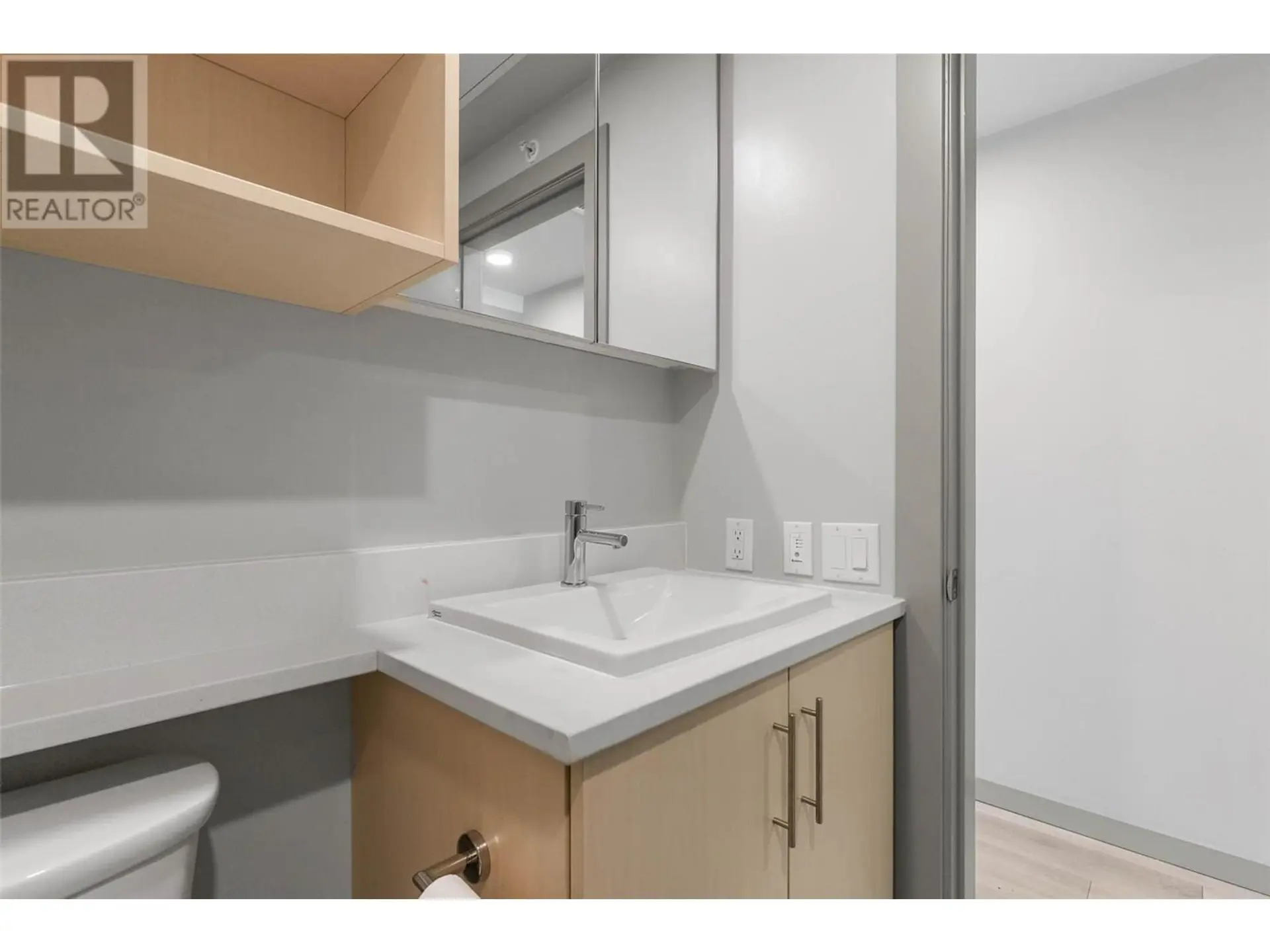 Property at #224 345 DOUGALL ROAD N, Kelowna, BC