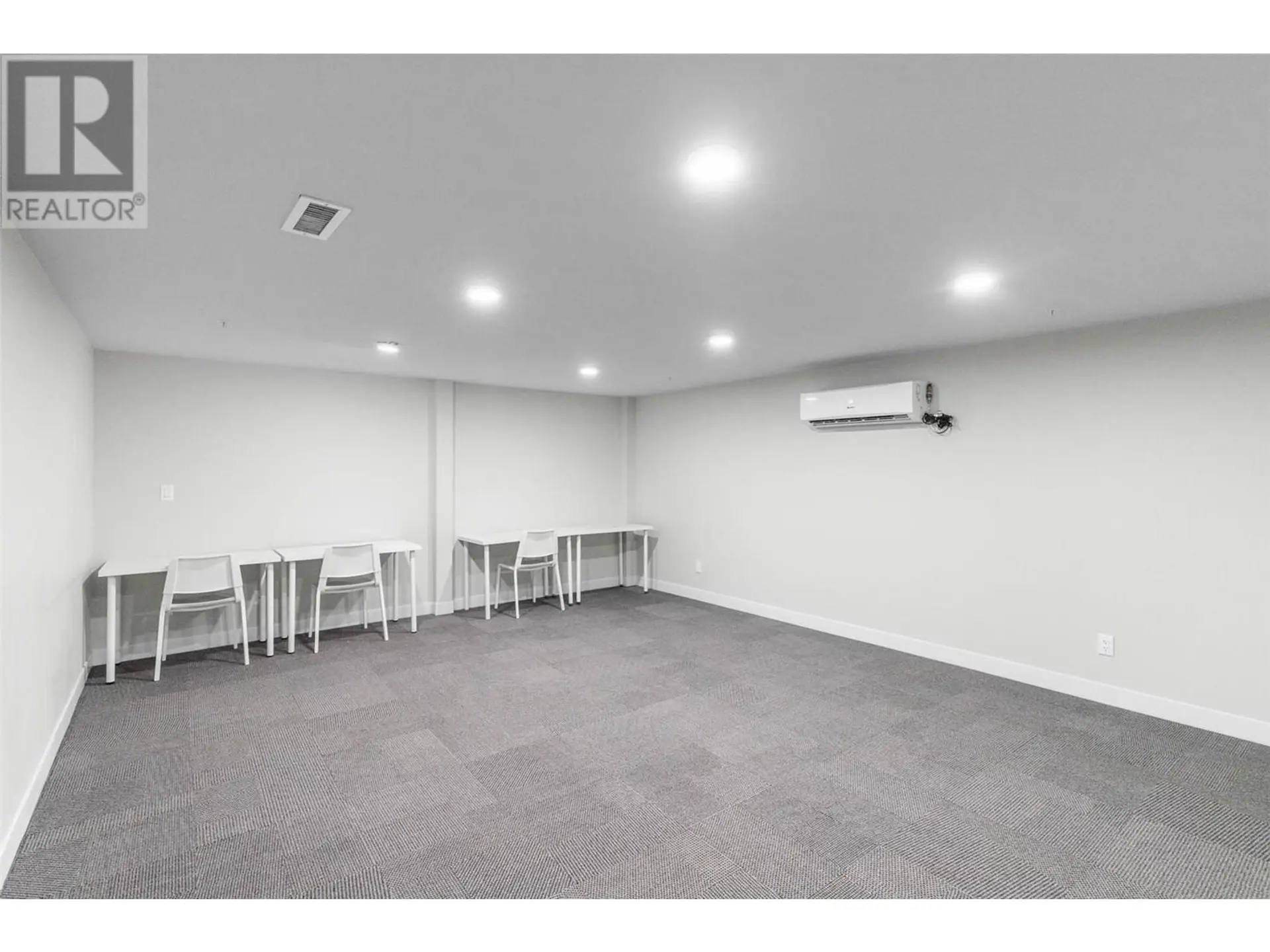 Property at #224 345 DOUGALL ROAD N, Kelowna, BC