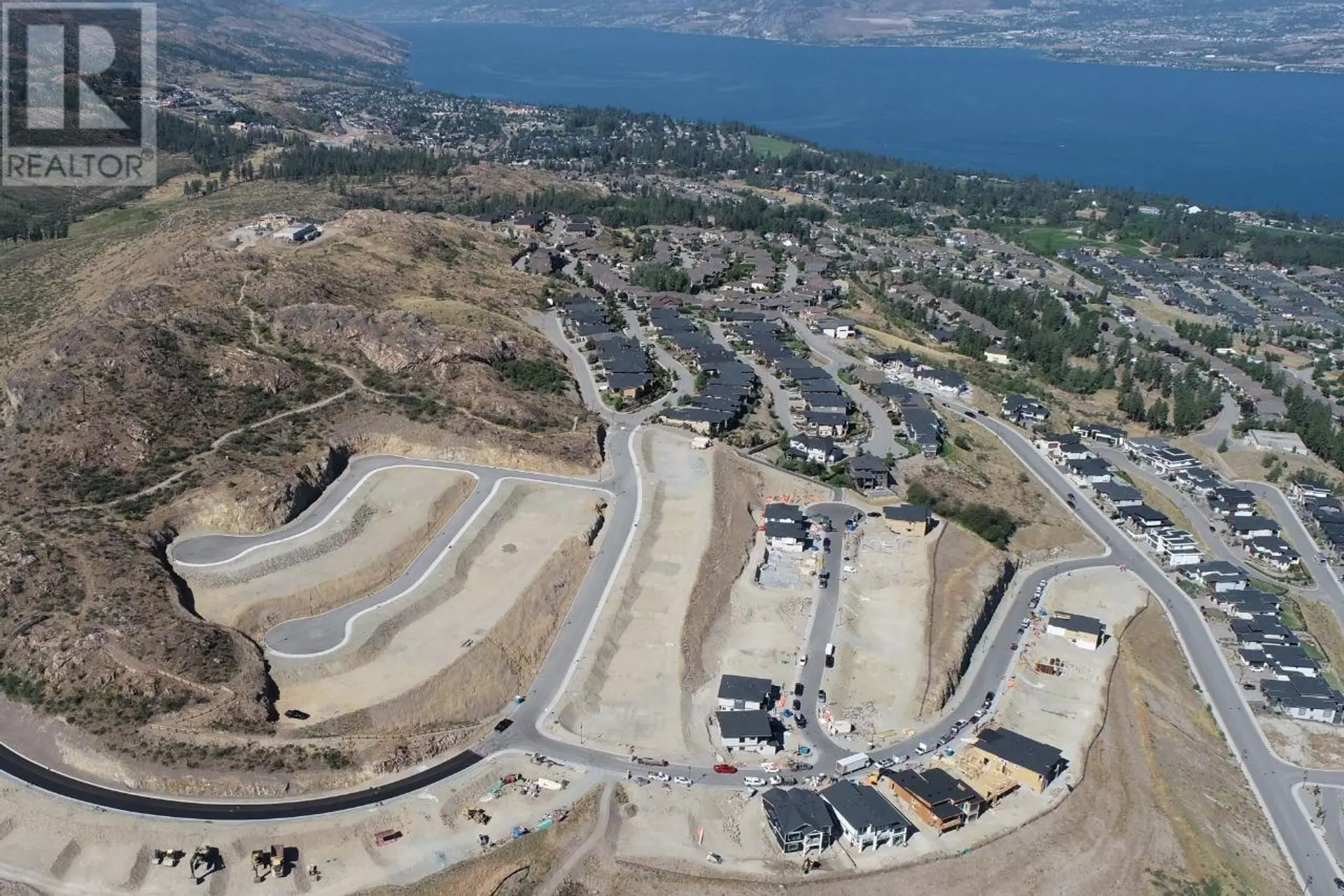 Property at 1240 HEWESTON AVENUE, Kelowna, BC