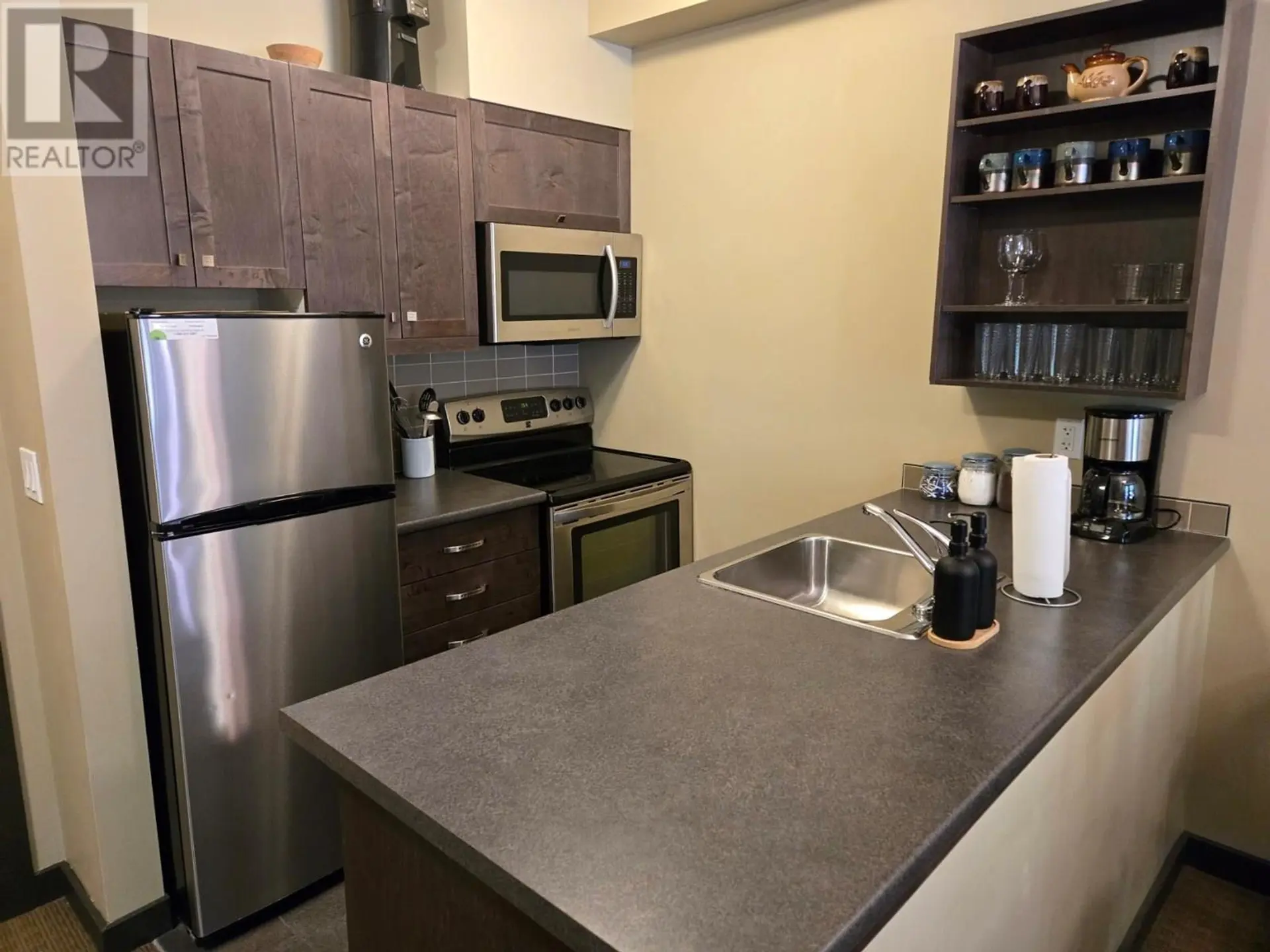 Property at #109 2064 SUMMIT DRIVE, Panorama, BC