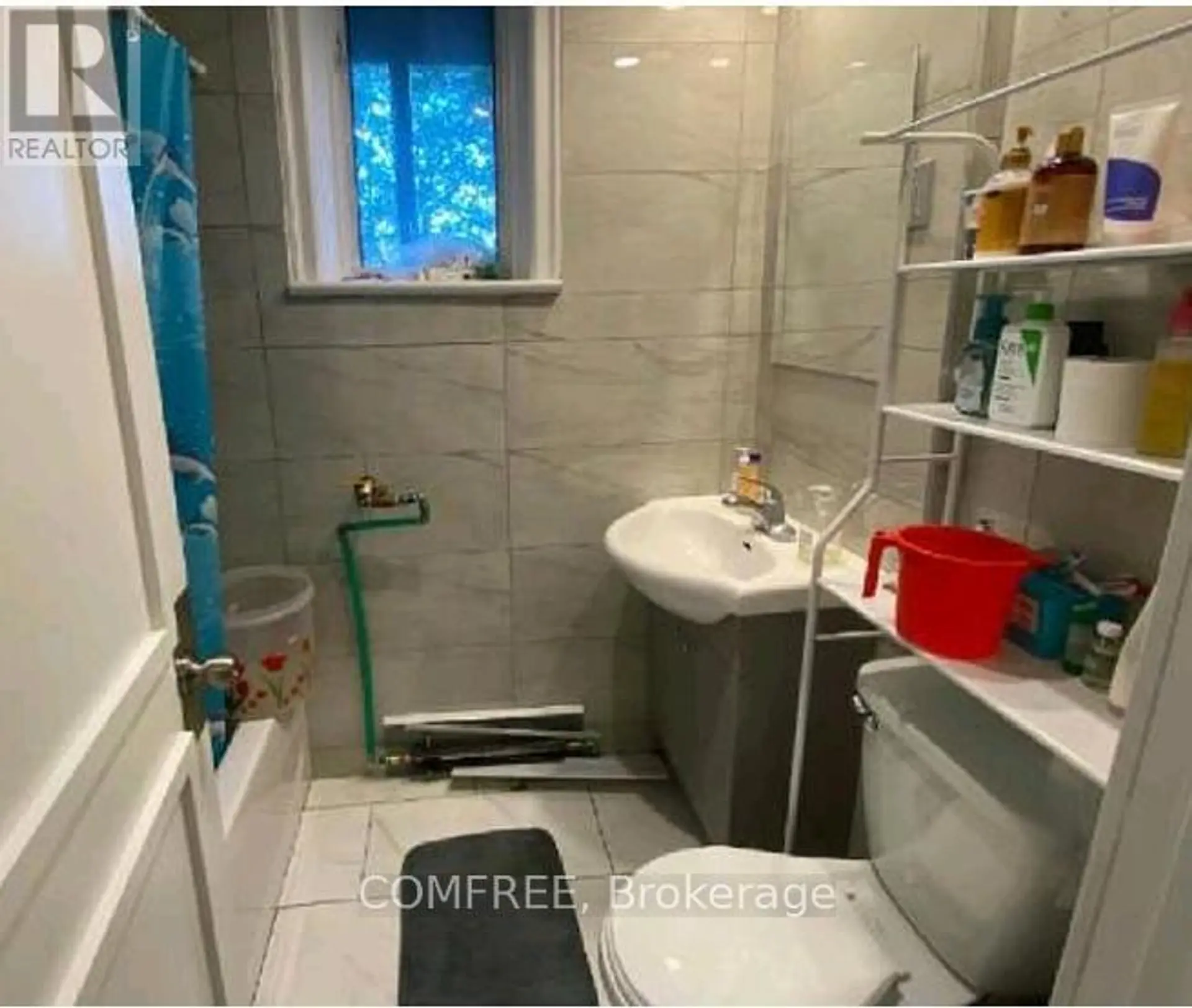 90 RIVERSIDE DRIVE - Image 4
