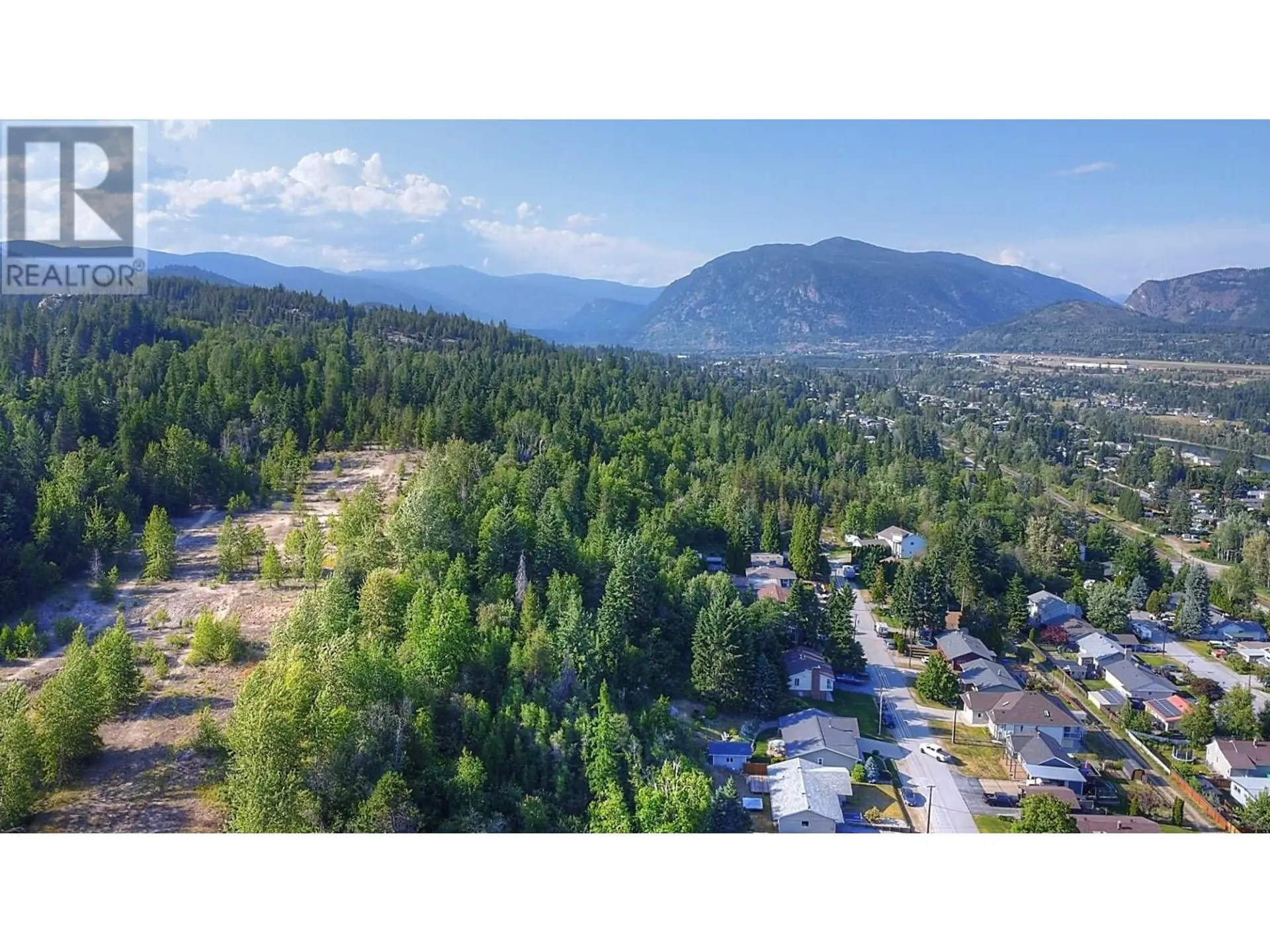 Property at 3000 9TH AVENUE, Castlegar, BC