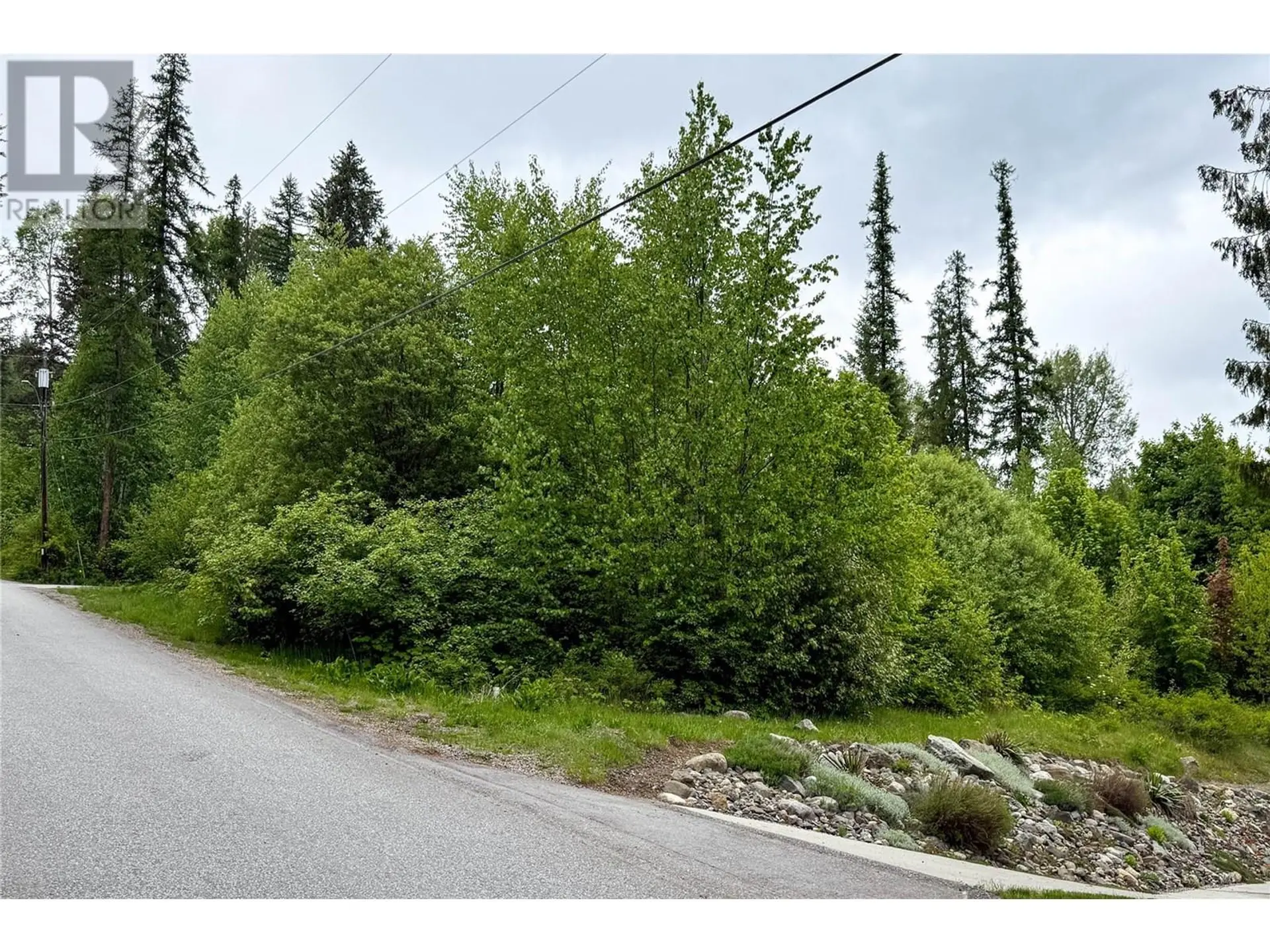 Property at 28 EVERGREEN AVENUE, Fruitvale, BC