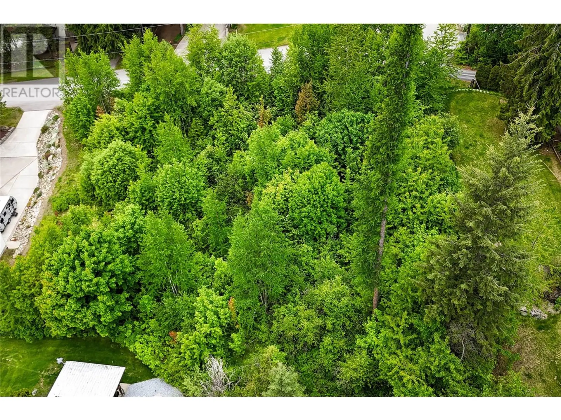 Property at 28 EVERGREEN AVENUE, Fruitvale, BC