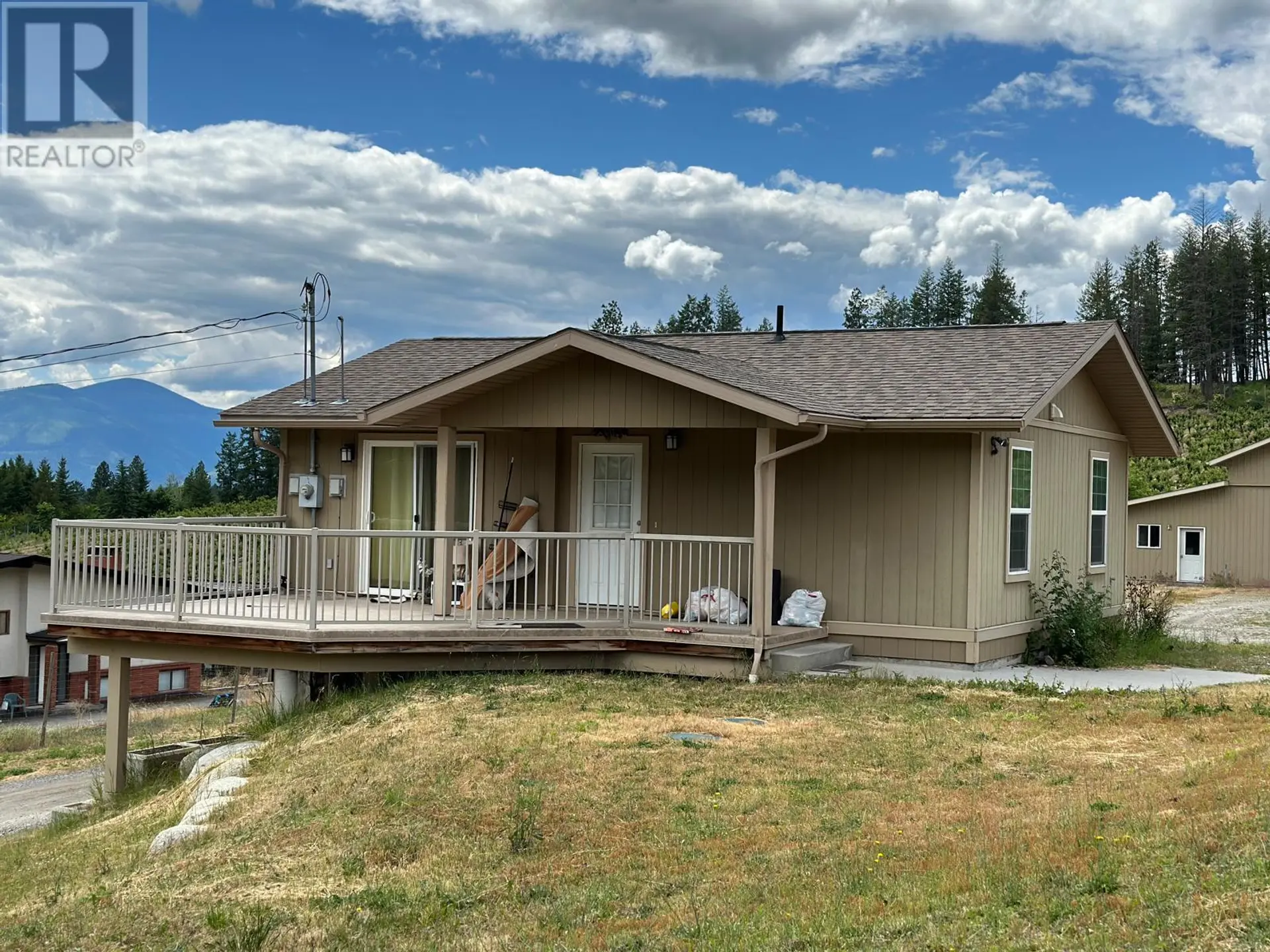 Property at 3806 38TH AVENUE, Creston, BC