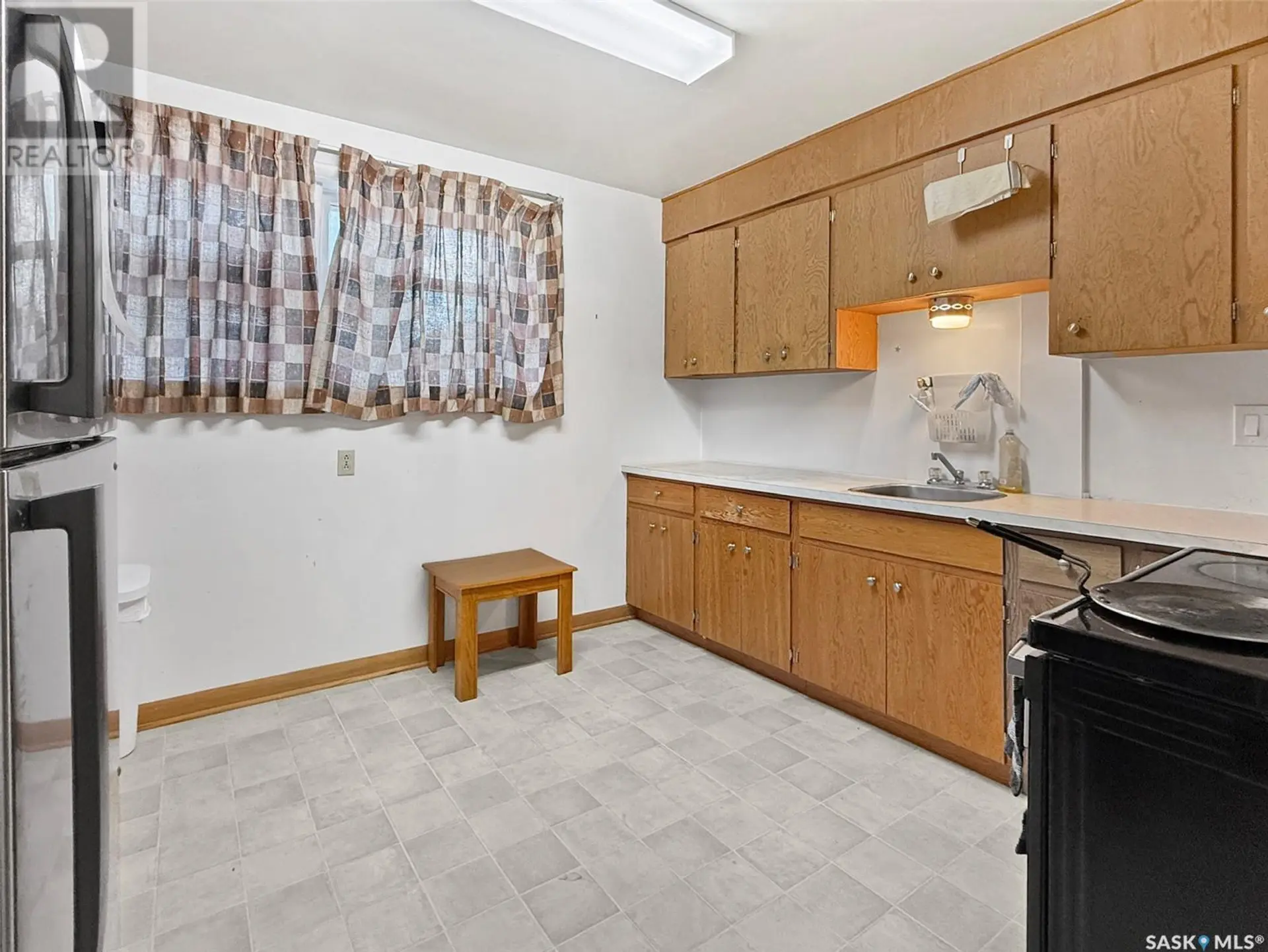 355 3RD AVENUE SE - Image 10