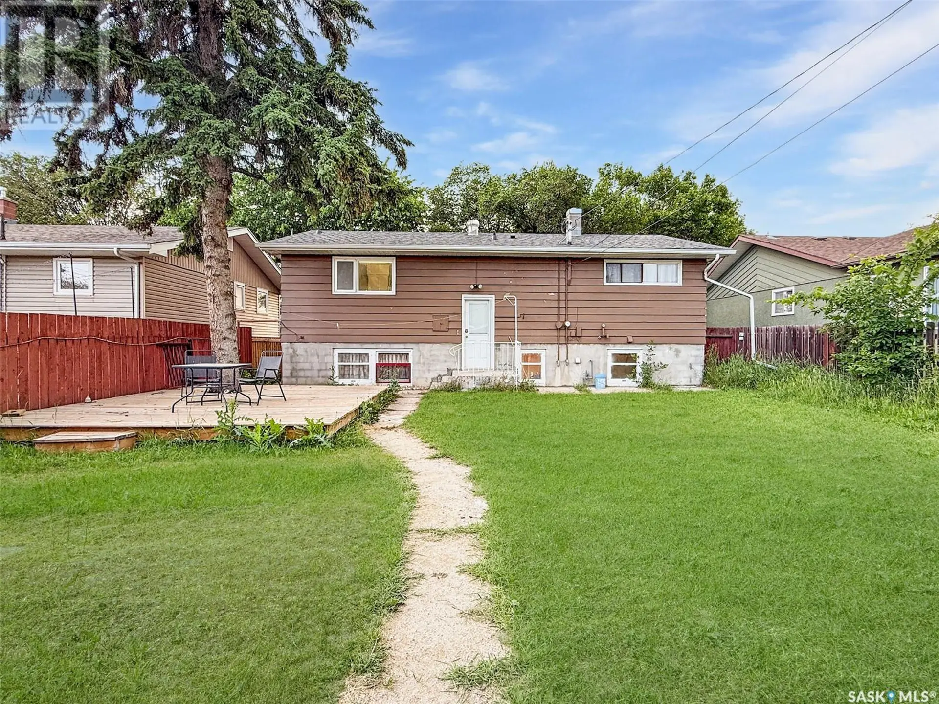 355 3RD AVENUE SE - Image 18