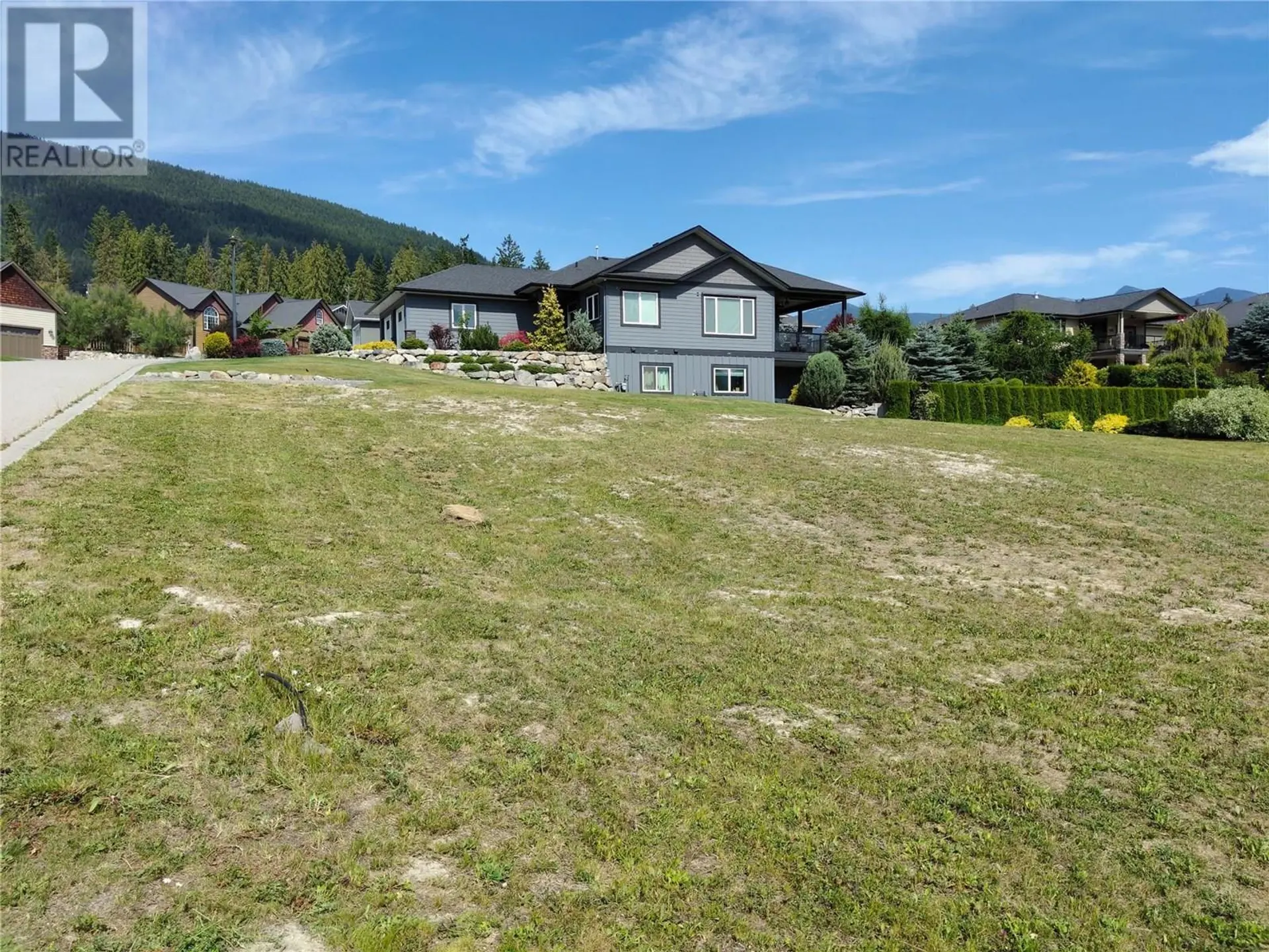 Property at 1002 SELKIRK DRIVE, Creston, BC