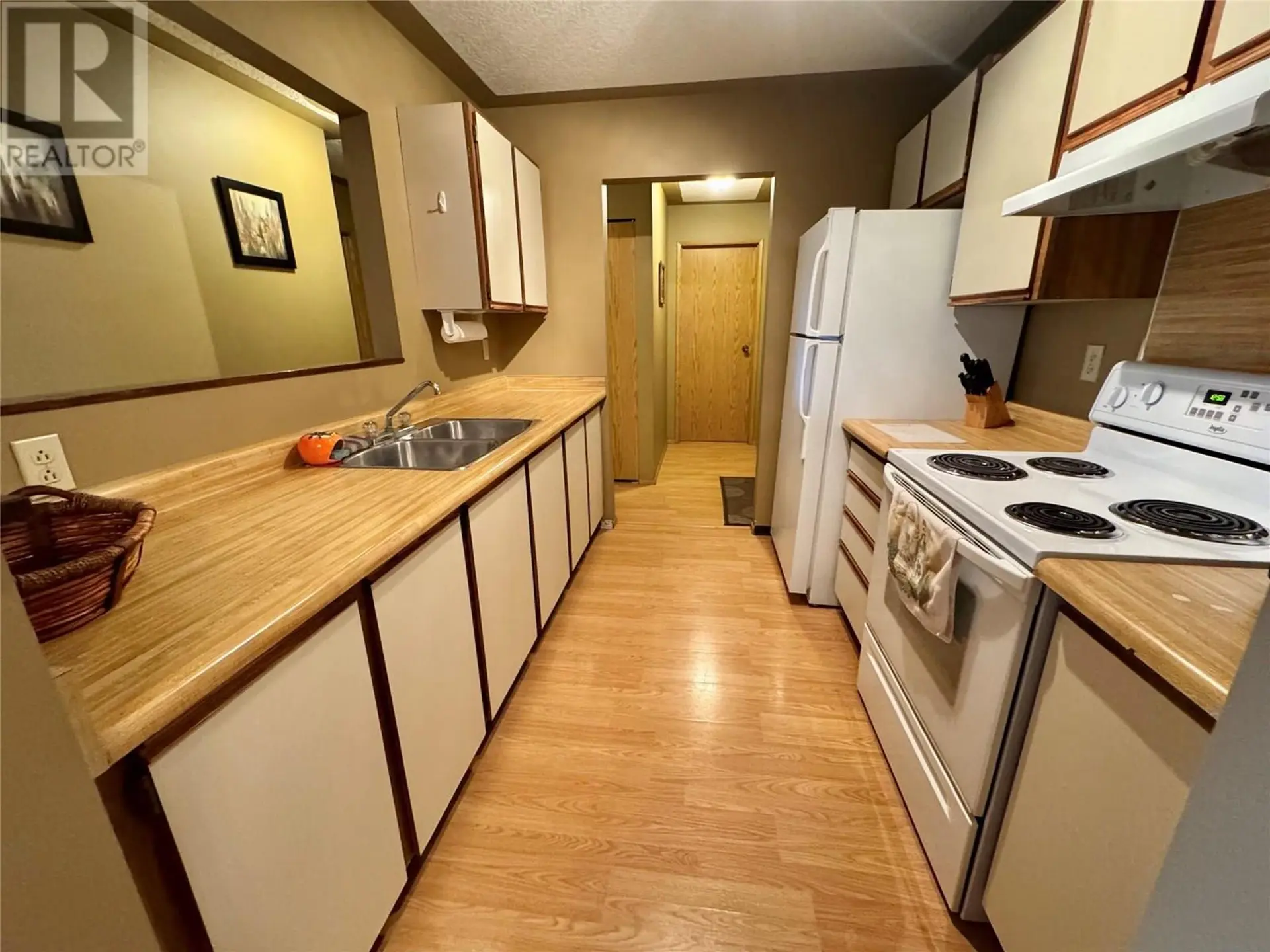 Property at #206 108 SPRUCE AVENUE, Tumbler Ridge, BC