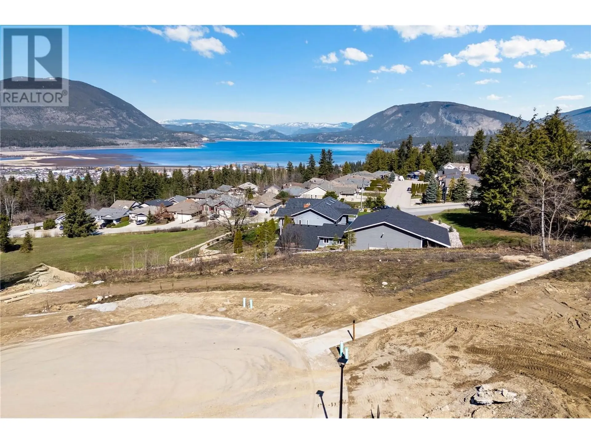 Property at 1181 16 AVENUE SE, Salmon Arm, BC