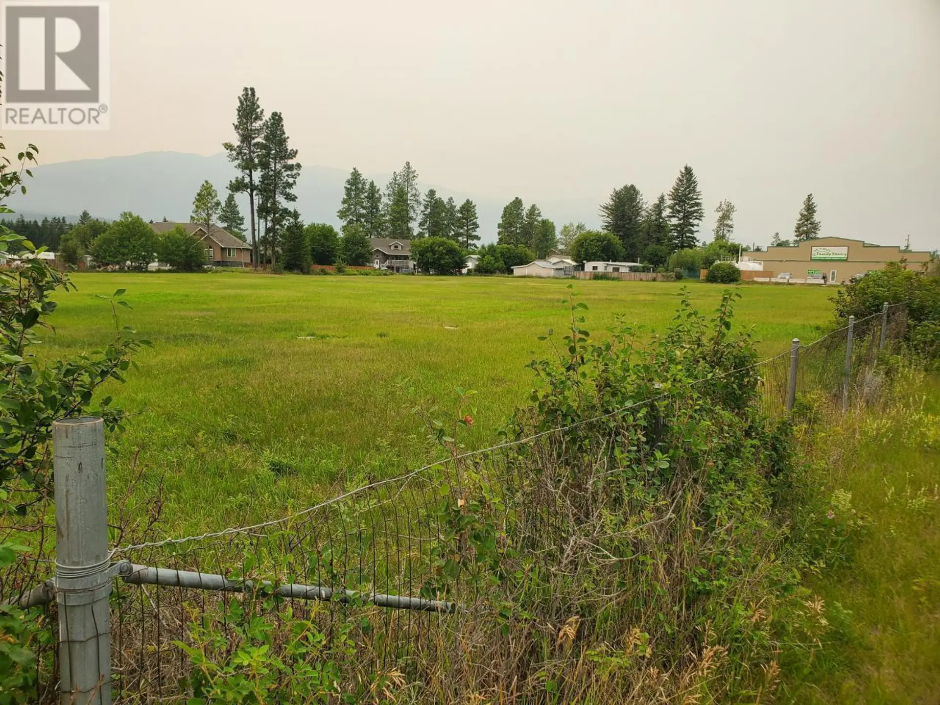 Property at 8959 ARBUCKLE STREET, Canal Flats, BC