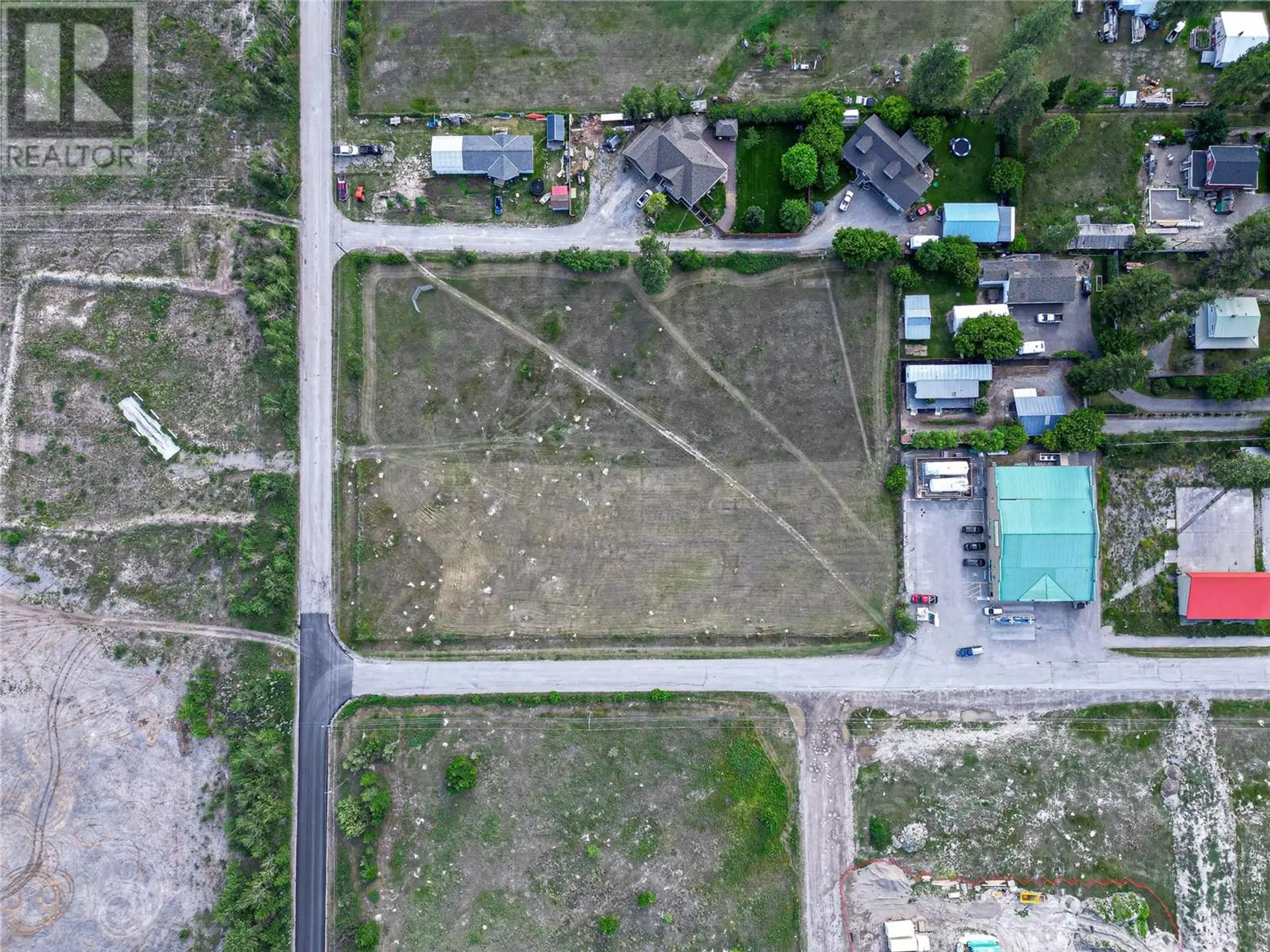 Property at 8959 ARBUCKLE STREET, Canal Flats, BC