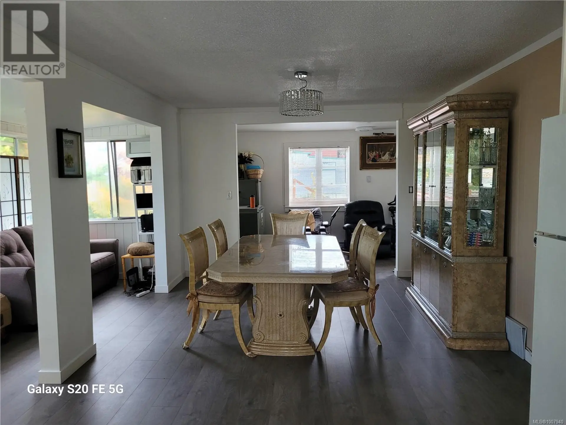 Property at 1558 CHAPLIN ST, Crofton, BC