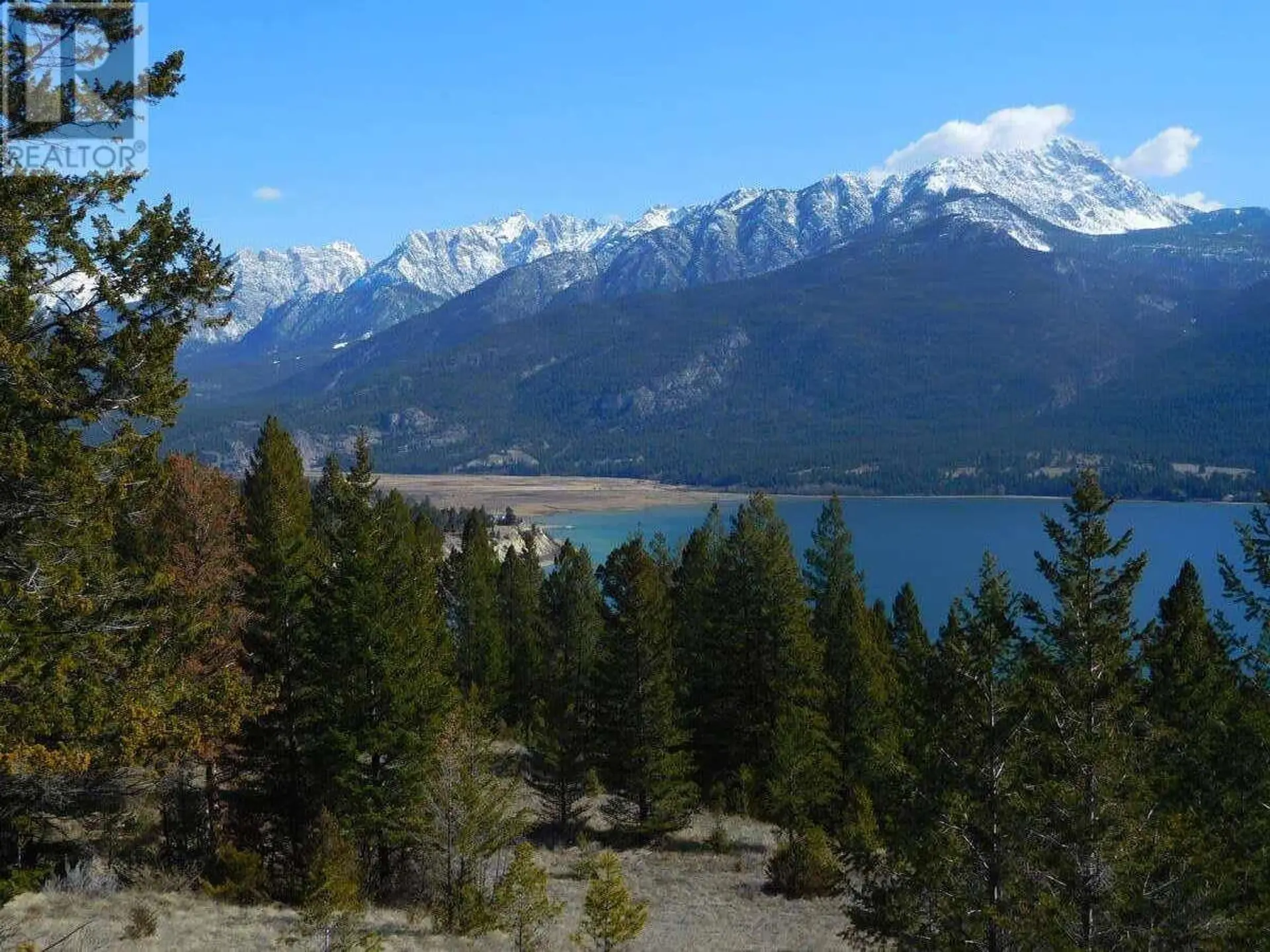 Property at 6074 Bella Vista Boulevard, Fairmont Hot Springs, BC
