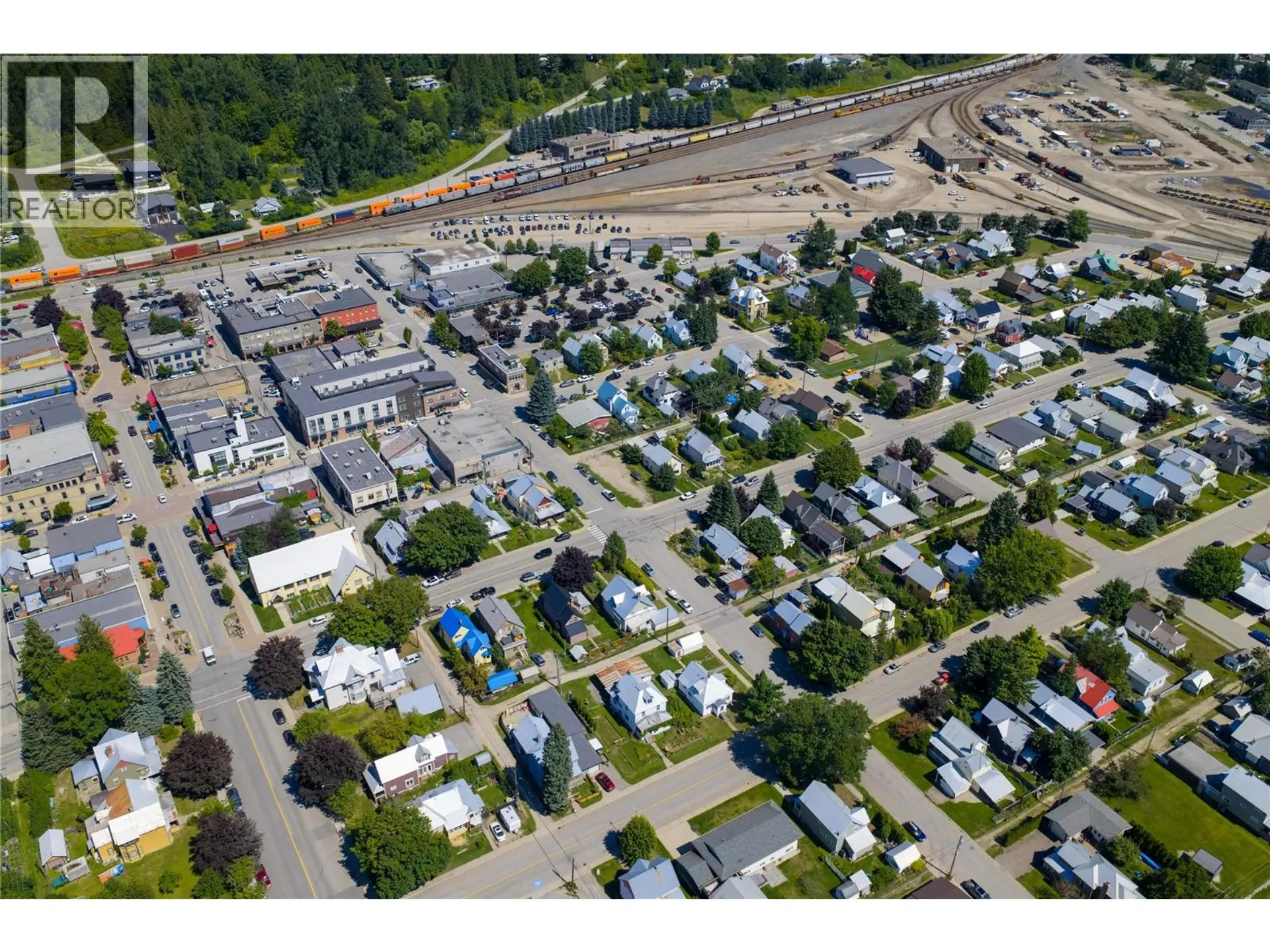 Property at 200 THIRD STREET E, Revelstoke, BC