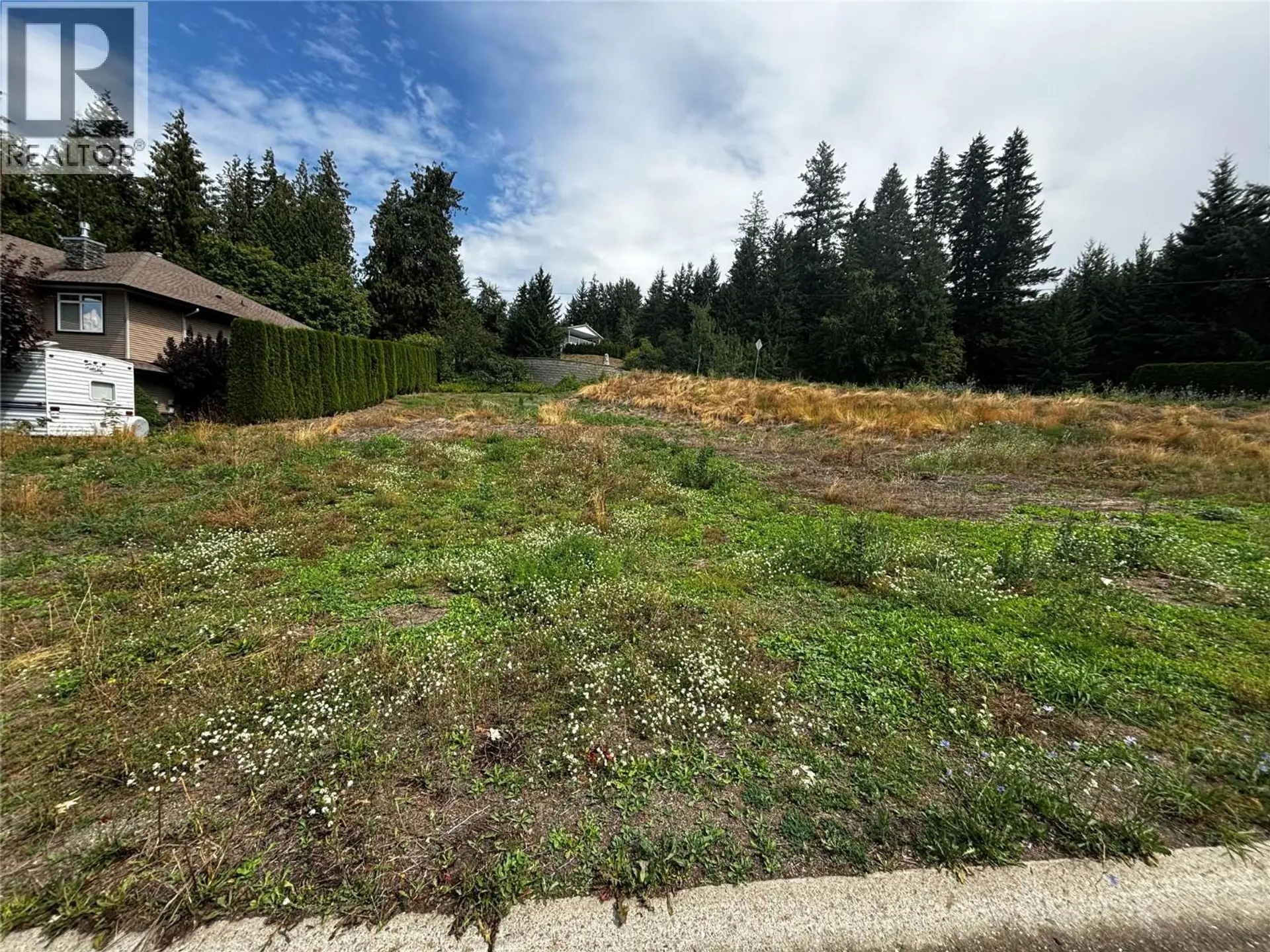 Property at #870 16 ST SE STREET SE, Salmon Arm, BC