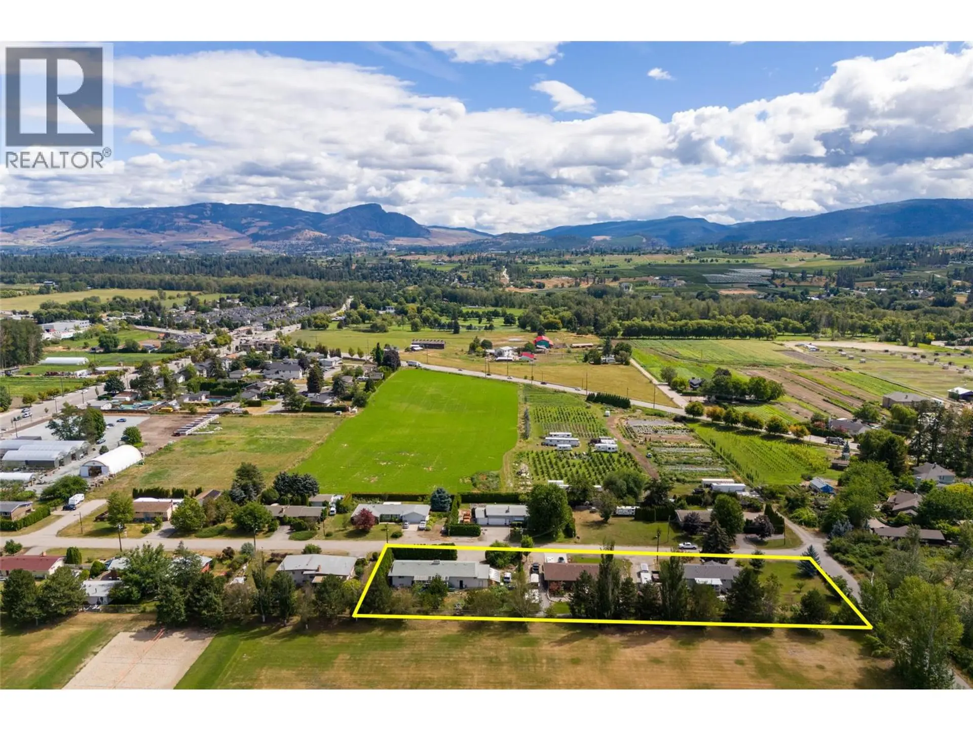 Property at 3240 ST. AMAND ROAD, Kelowna, BC