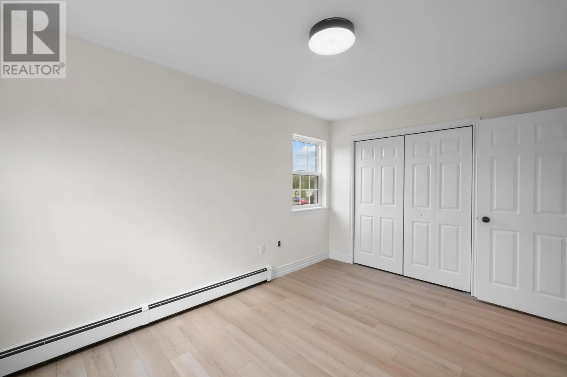 #11 22 WATERVIEW HEIGHTS - Image 16