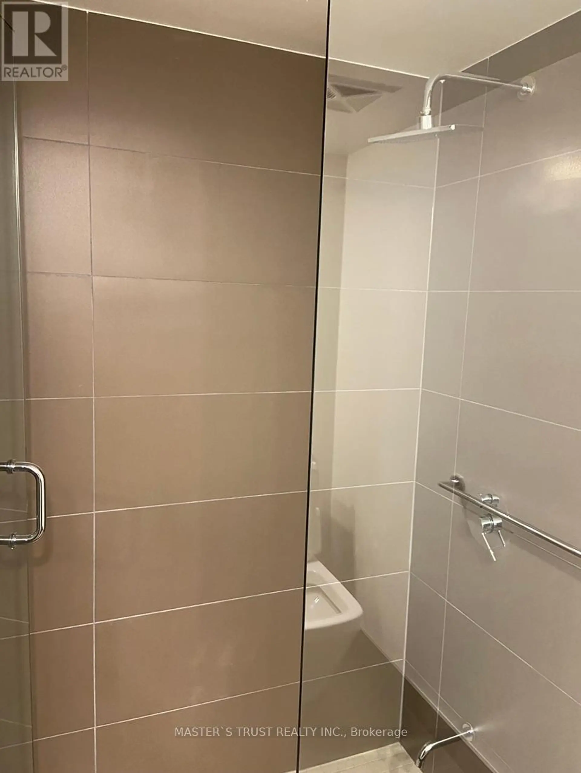 #711 5 SOUDAN AVENUE - Image 3