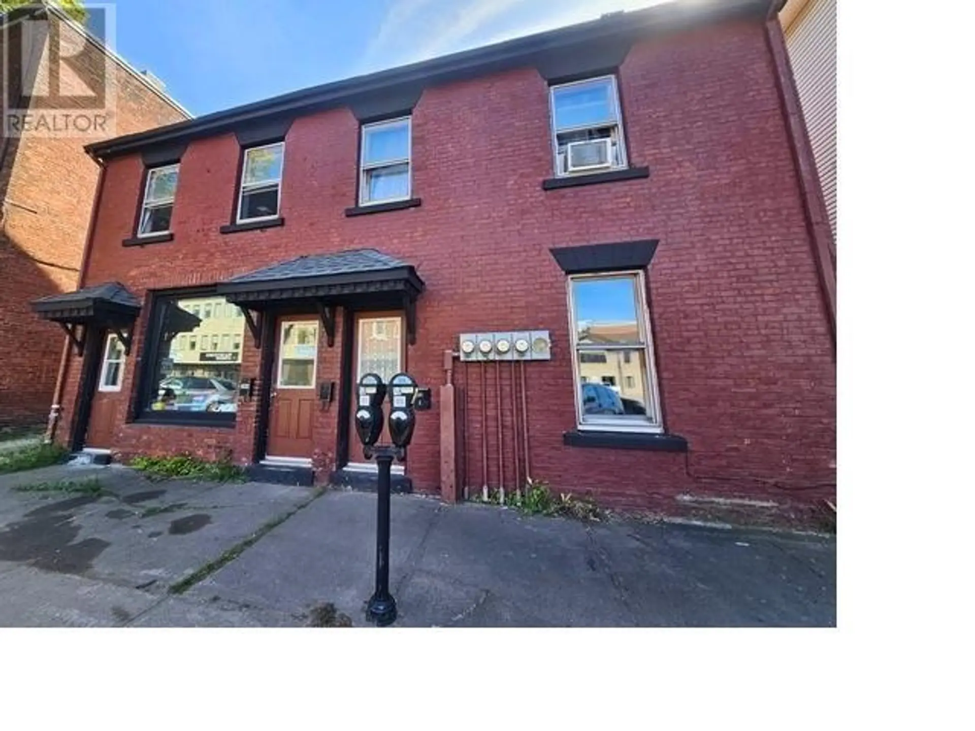 247-249-251 QUEEN STREET - Image 1