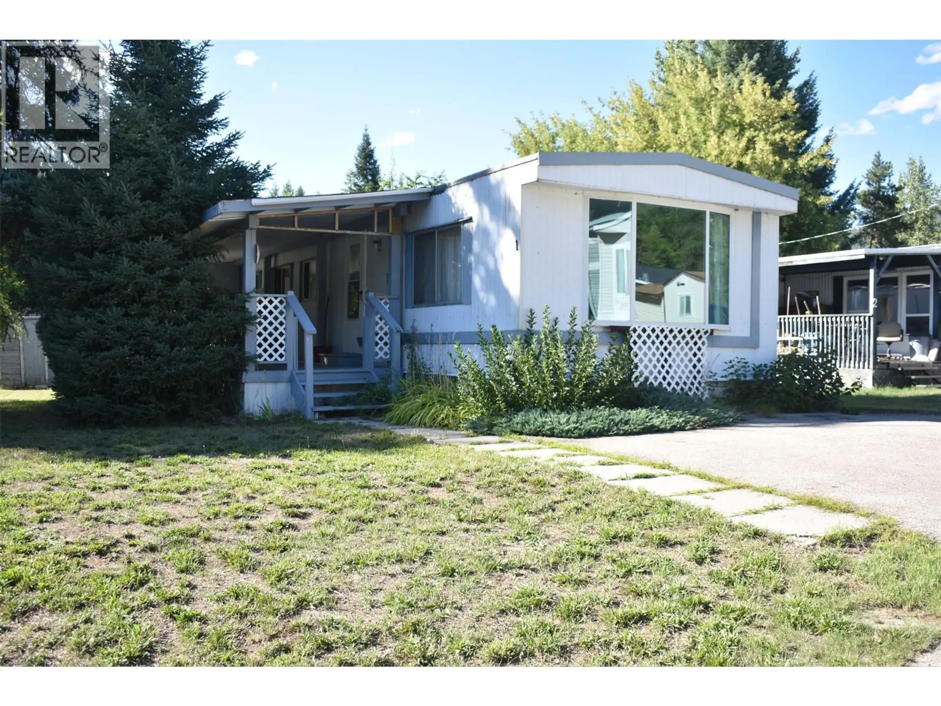 Property at #1 150 TAMARAC AVENUE, Fruitvale, BC