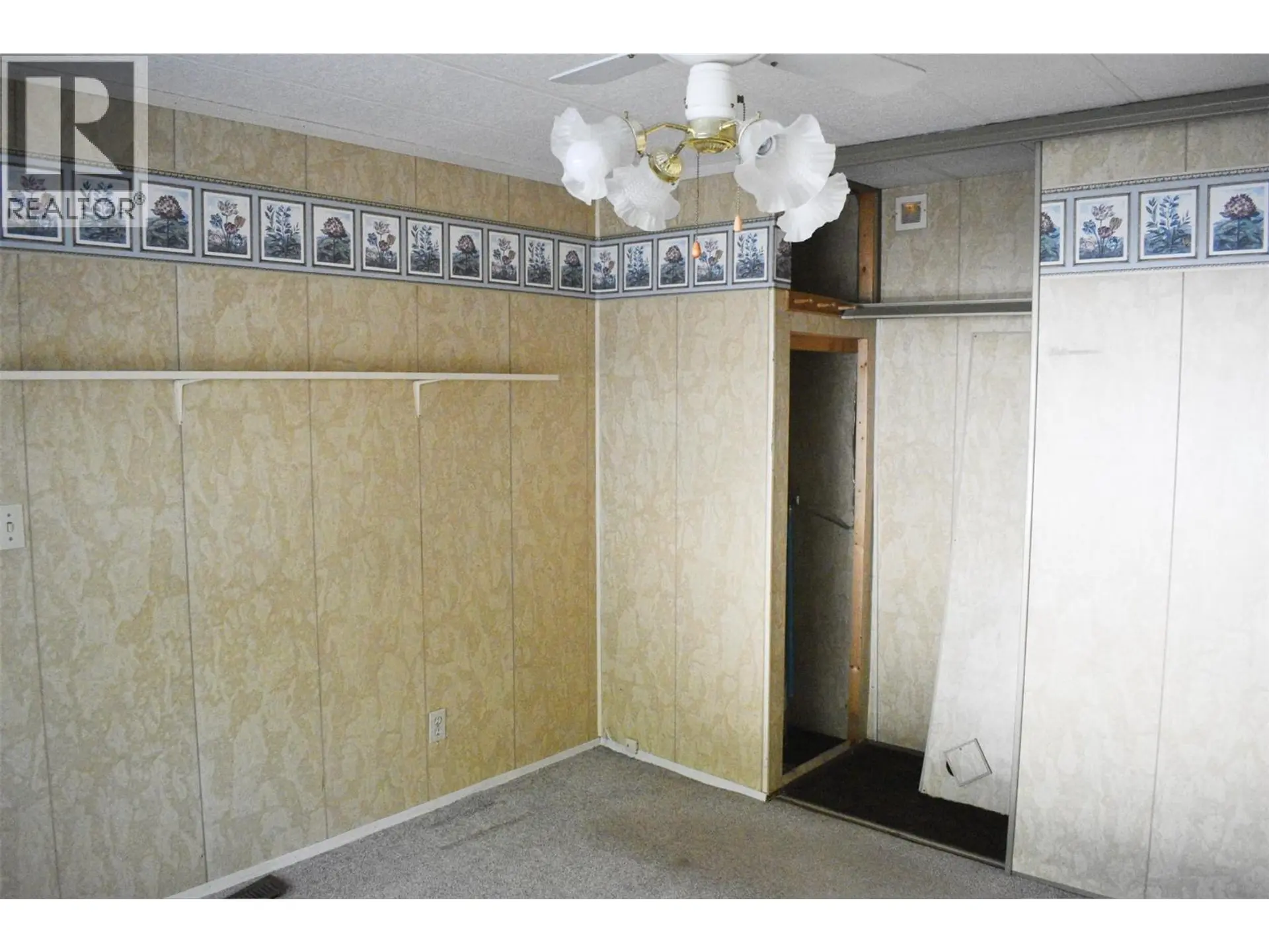 Property at #1 150 TAMARAC AVENUE, Fruitvale, BC