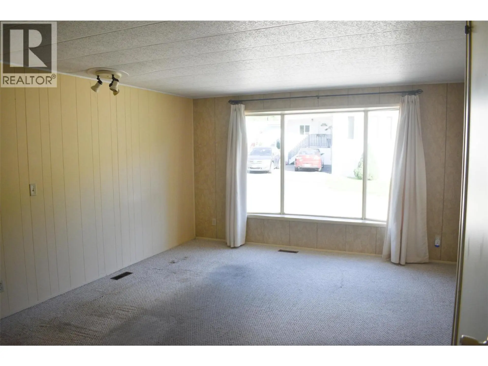 Property at #1 150 TAMARAC AVENUE, Fruitvale, BC