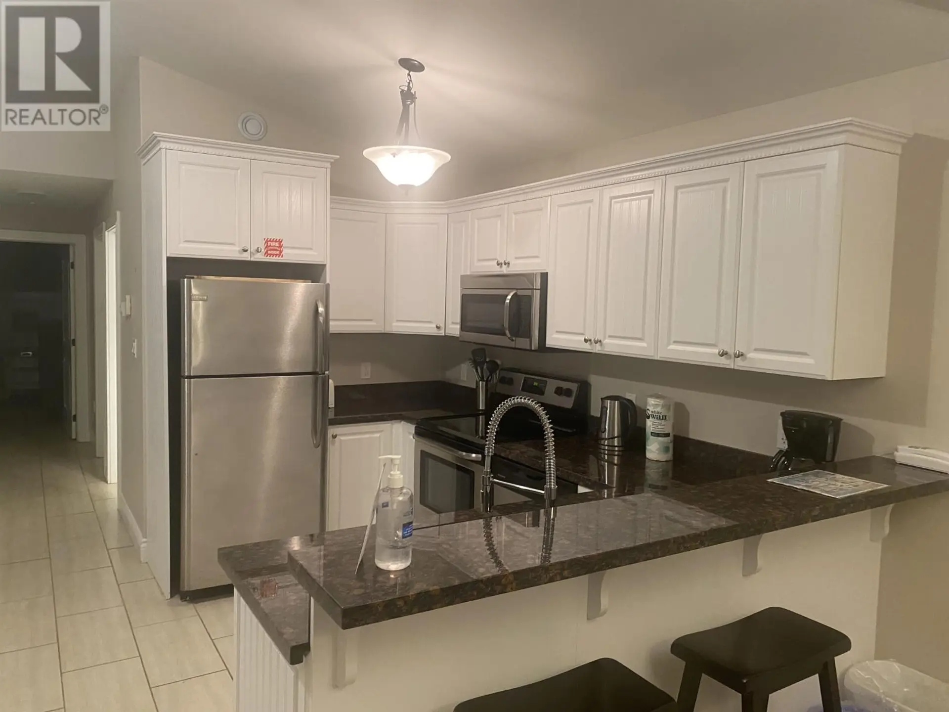 #44 105 SCHOOLHOUSE LANE - Image 9