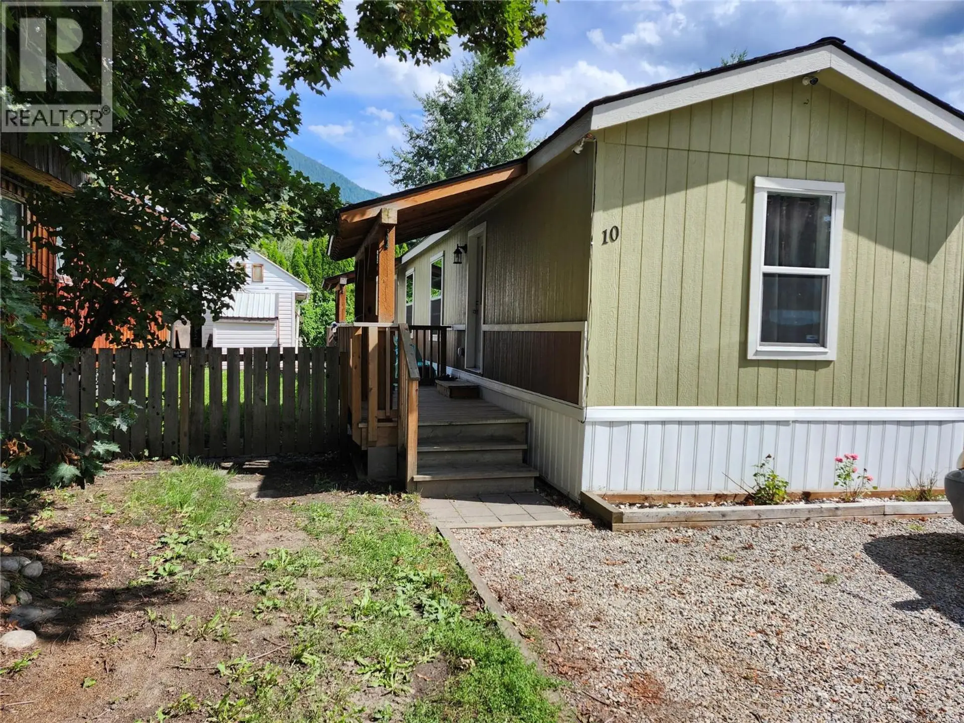 Property at #10 318 Humbert Street, Revelstoke, BC
