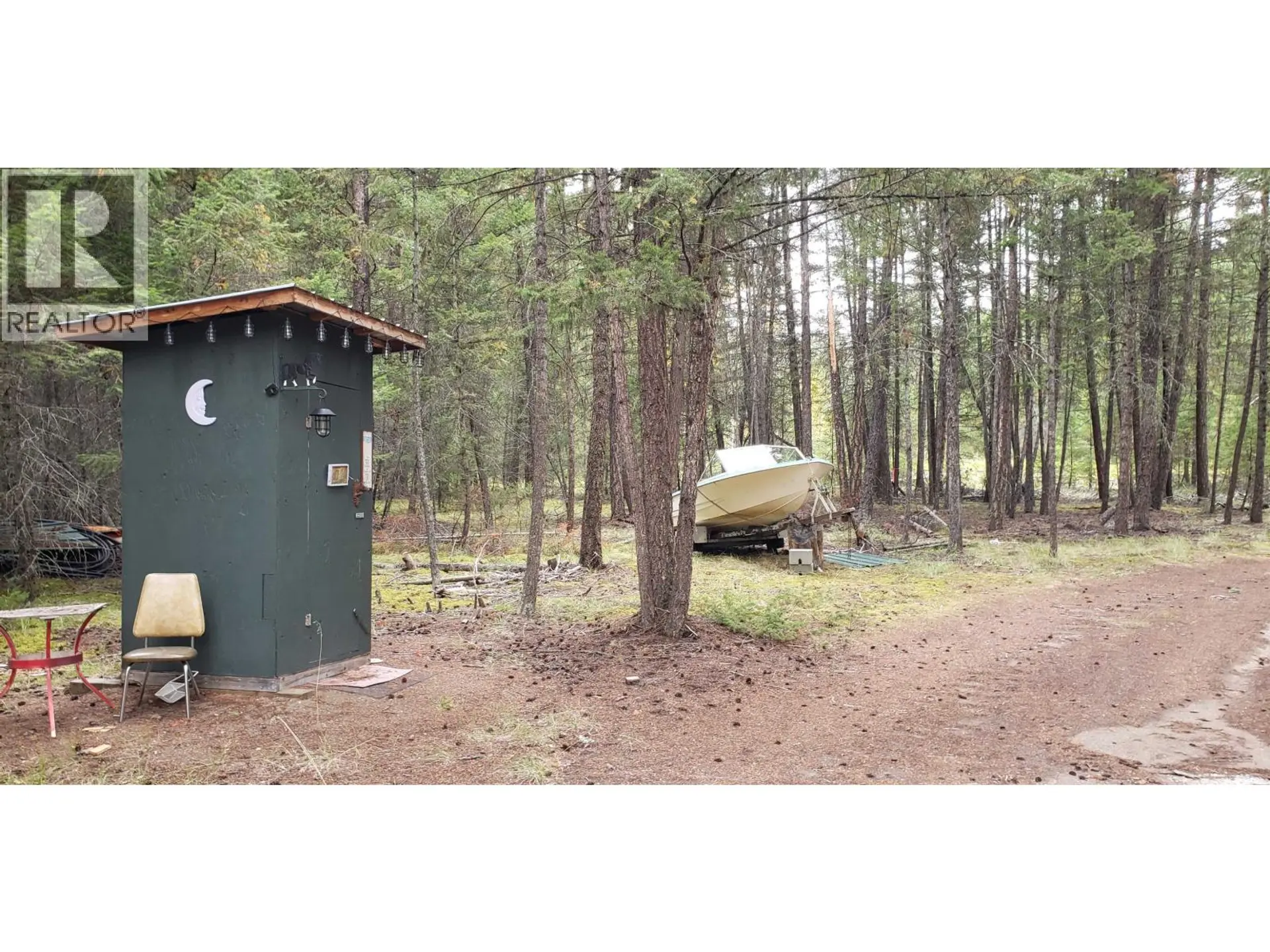 Property at 7252 E YOUNG LAKE ROAD, 70 Mile House, BC