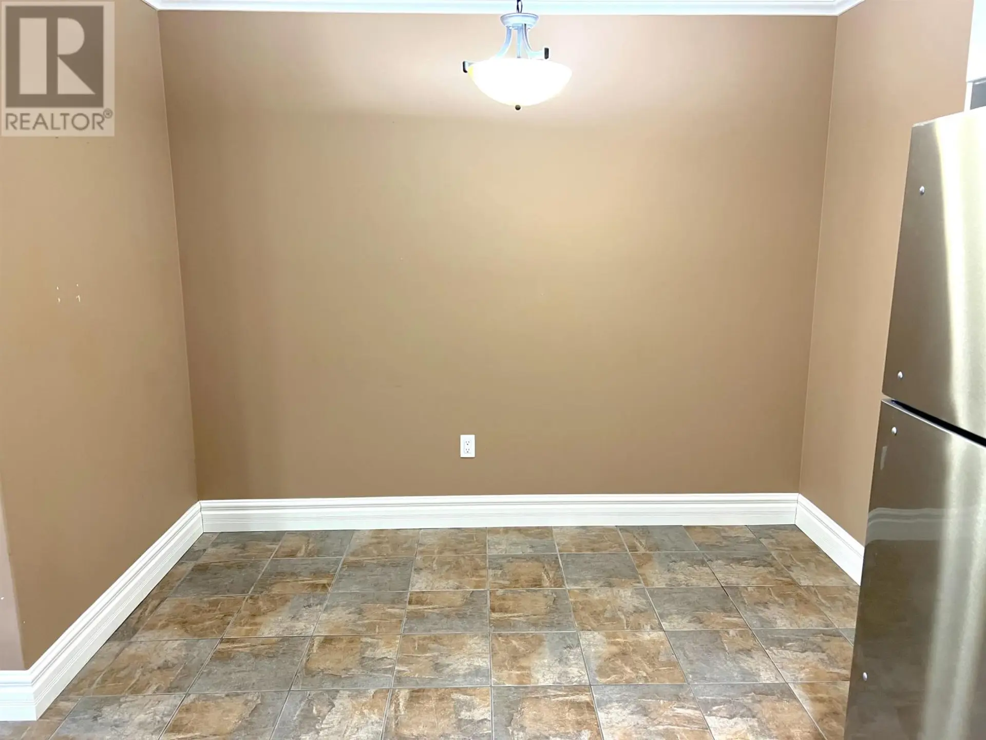 #207 55 Glen Stewart Drive - Image 4