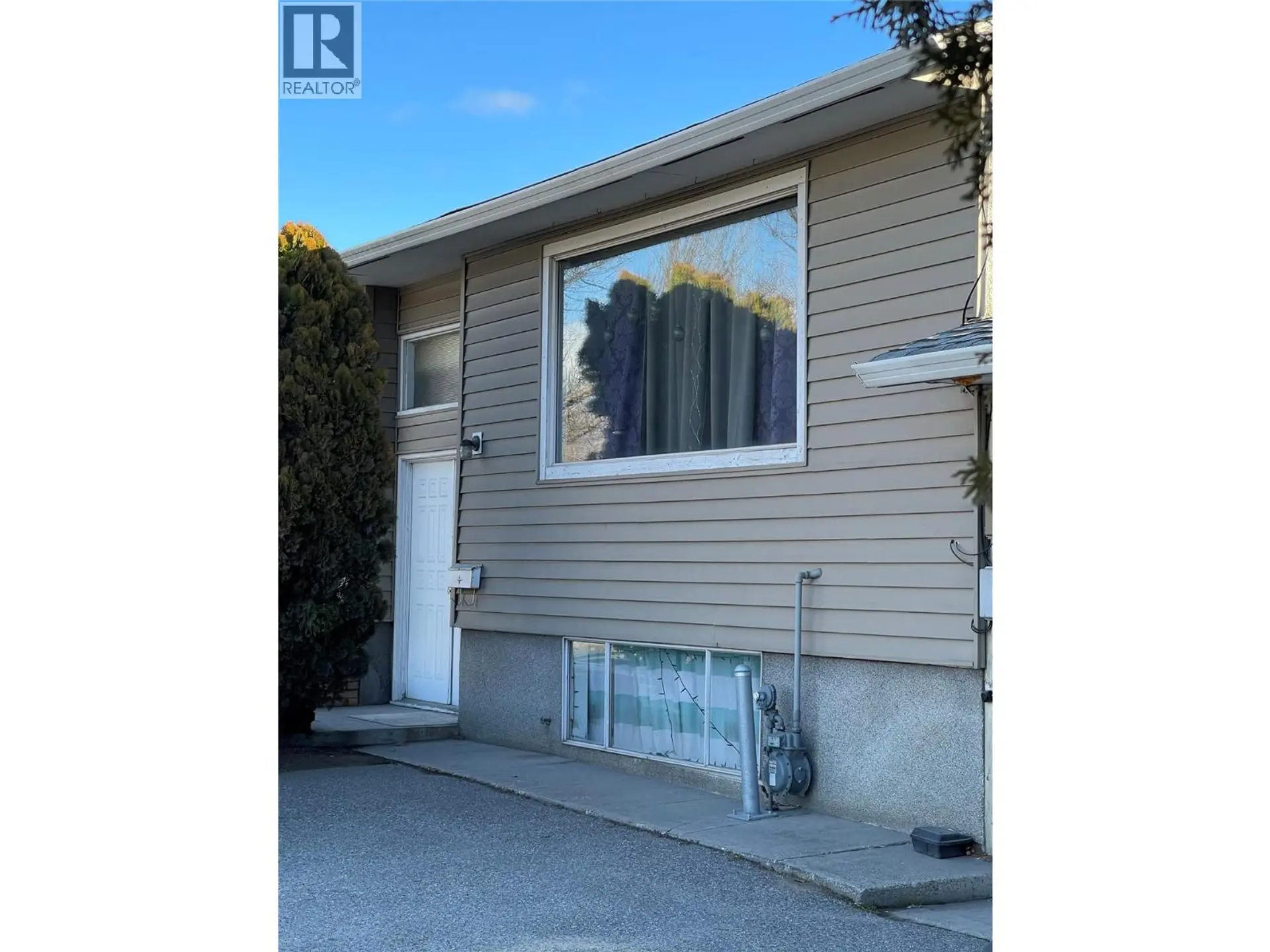 Property at 3049 GORDON DRIVE, Kelowna, BC