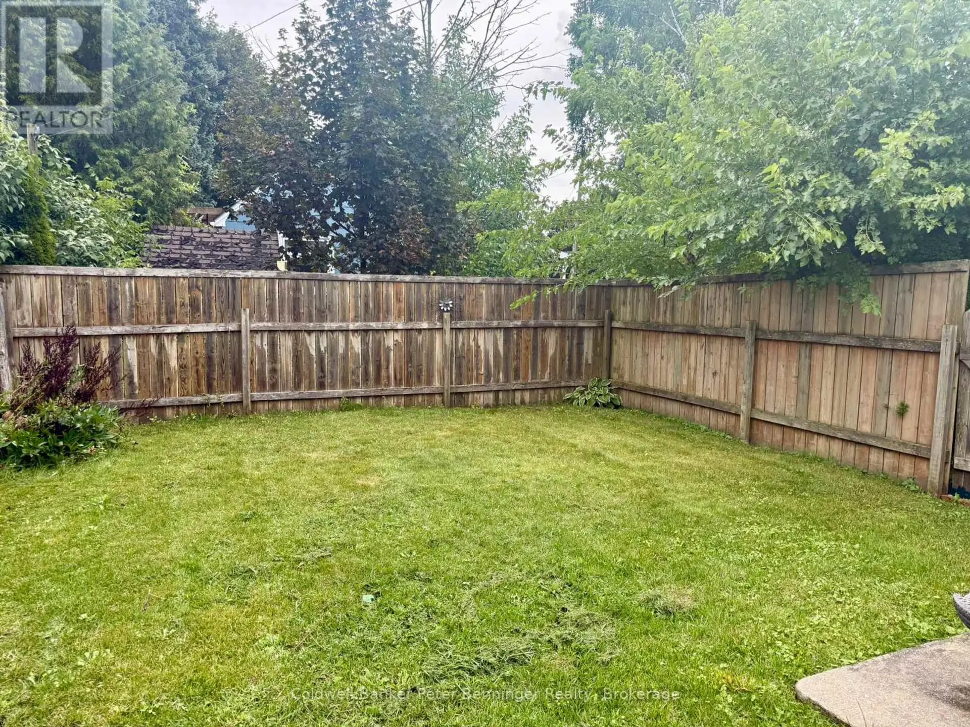 582 9TH STREET - Image 17