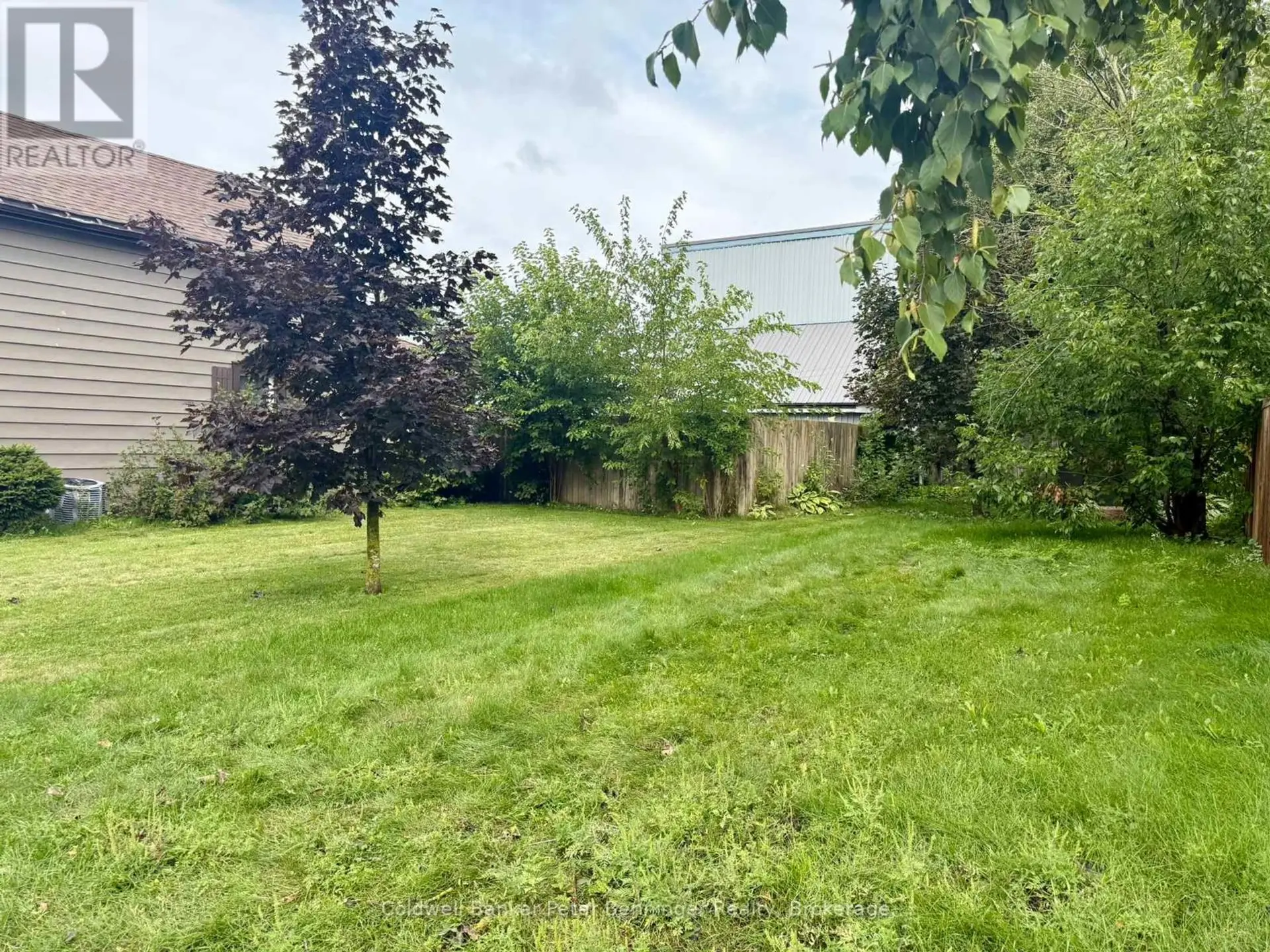 582 9TH STREET - Image 19