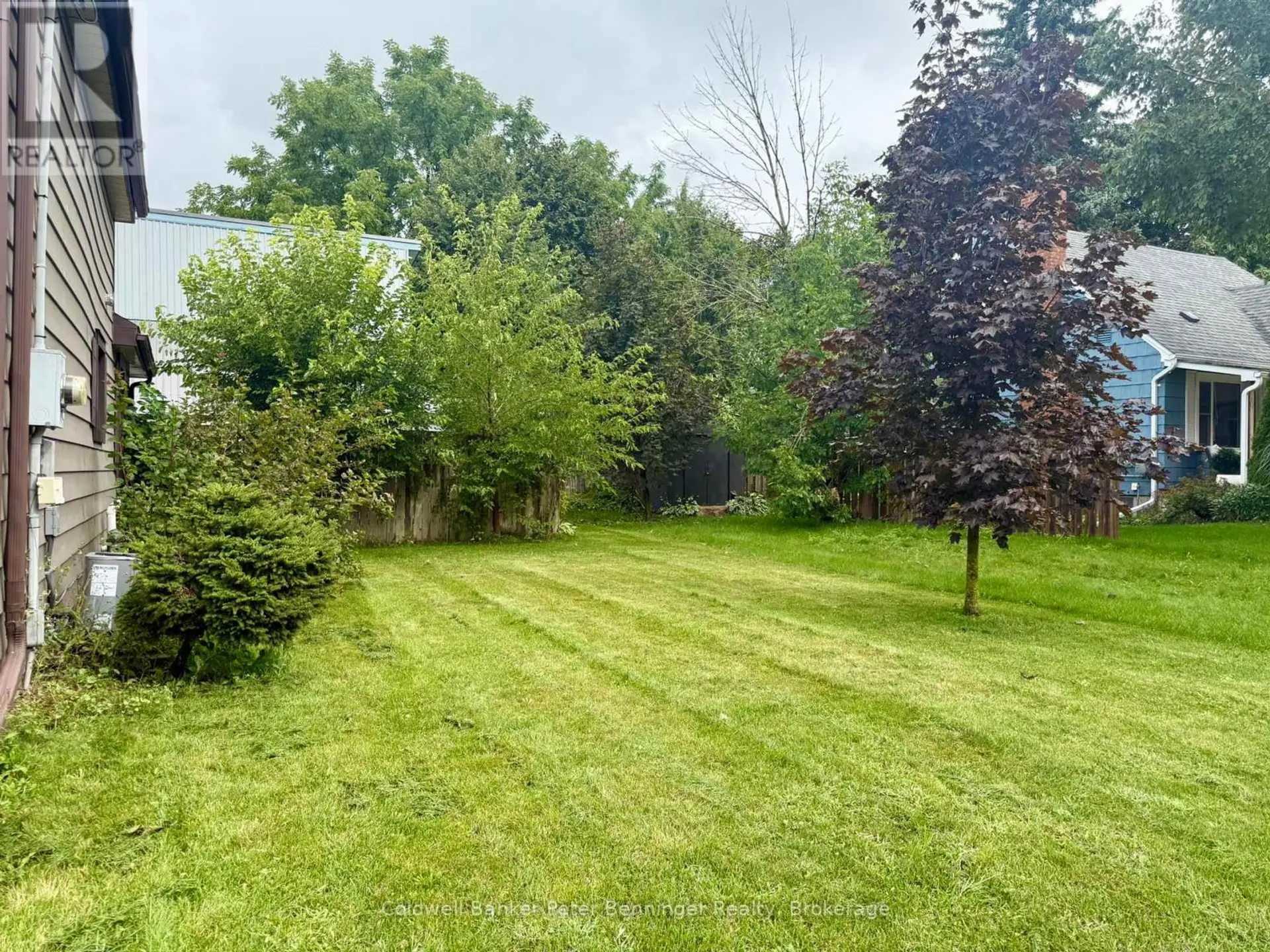 582 9TH STREET - Image 20