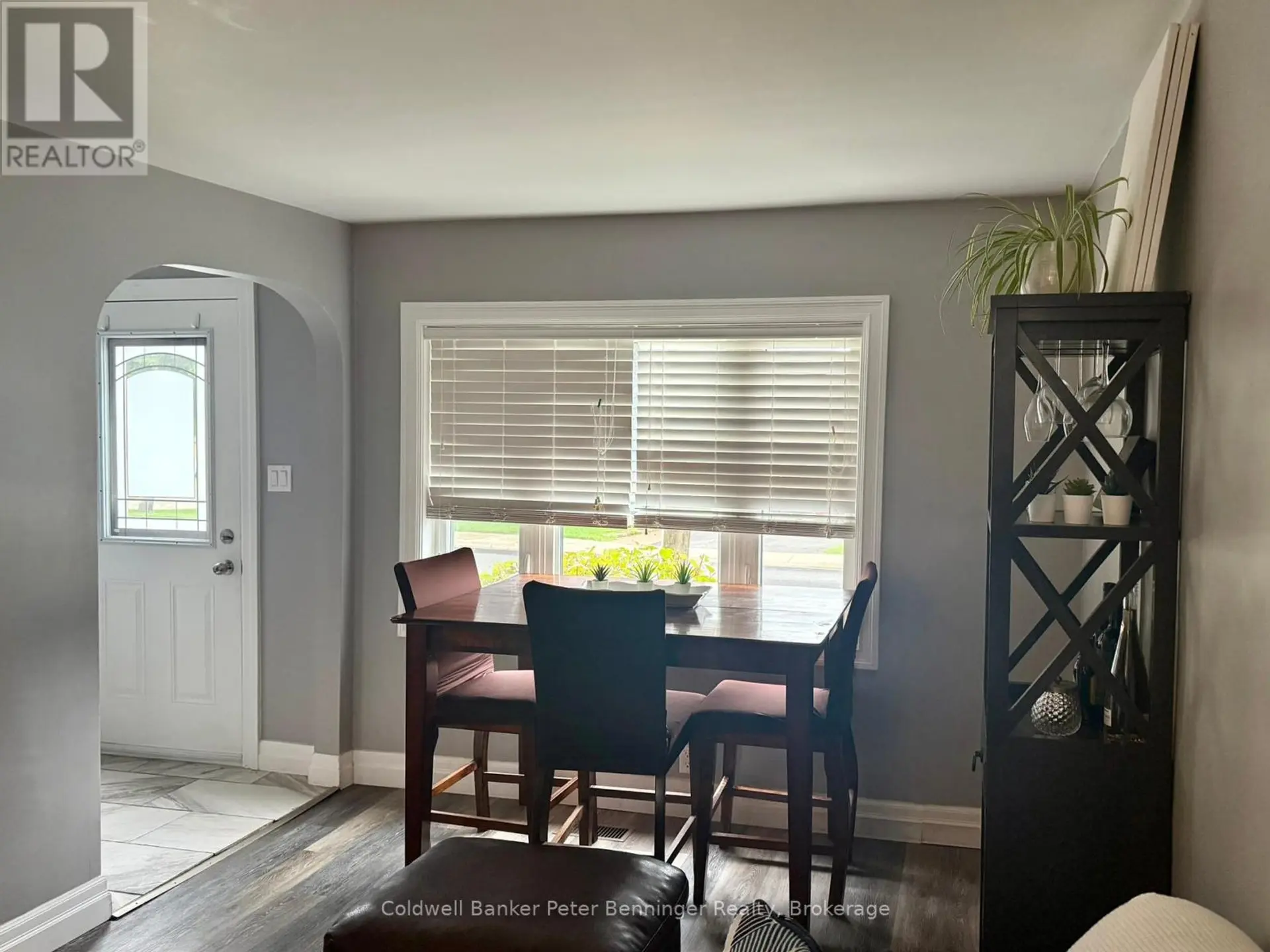 582 9TH STREET - Image 3